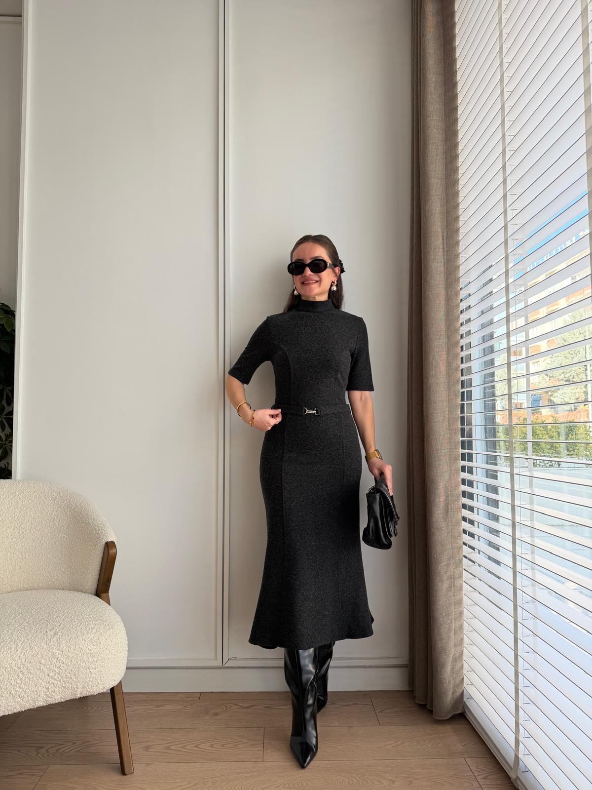 Antrasit Dikiş Detaylı Kemerli Selanik Kumaş Elbise 17297