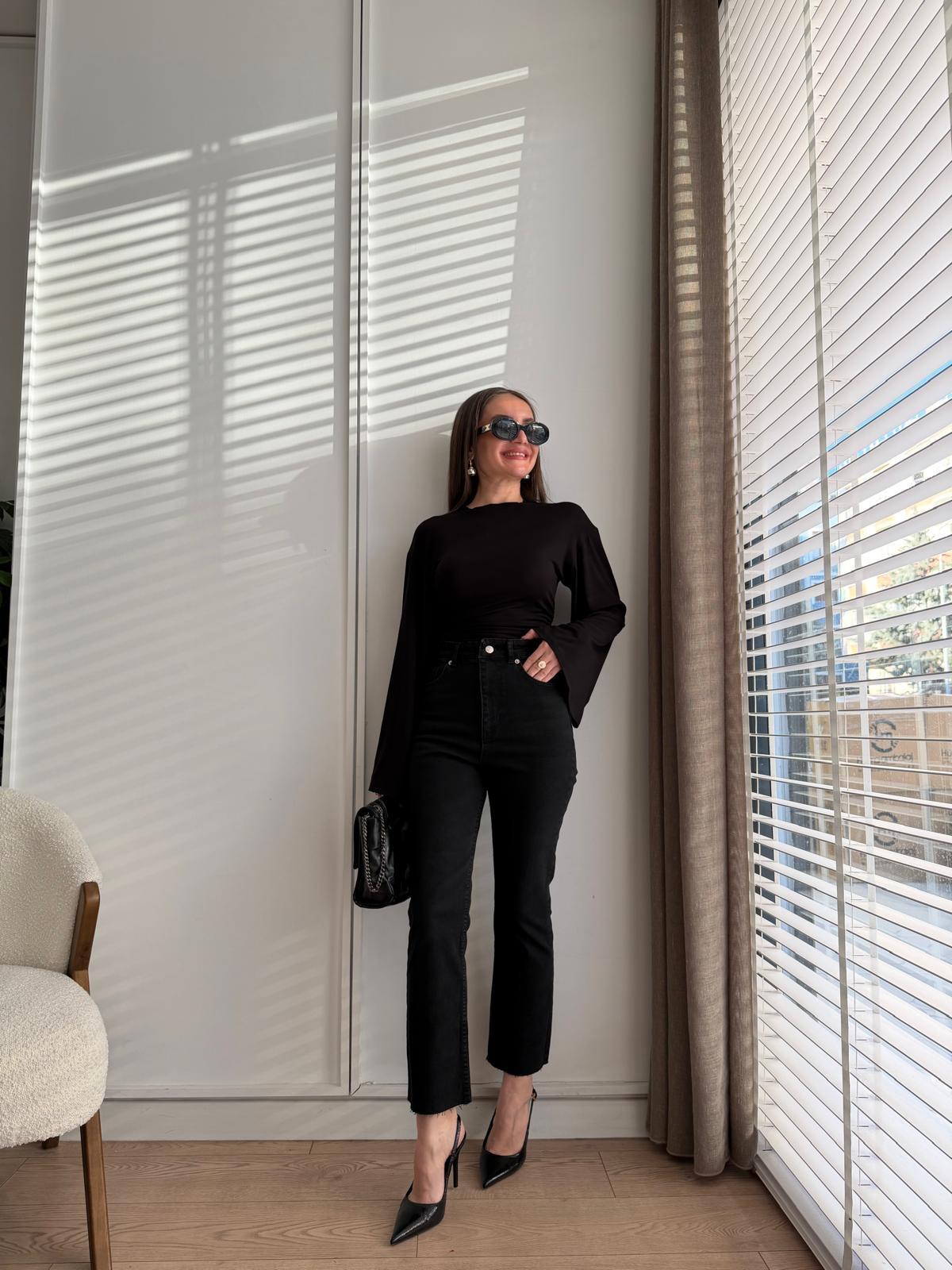 Antrasit Yüksek Bel Paçası Kesik Mom Jean 0520