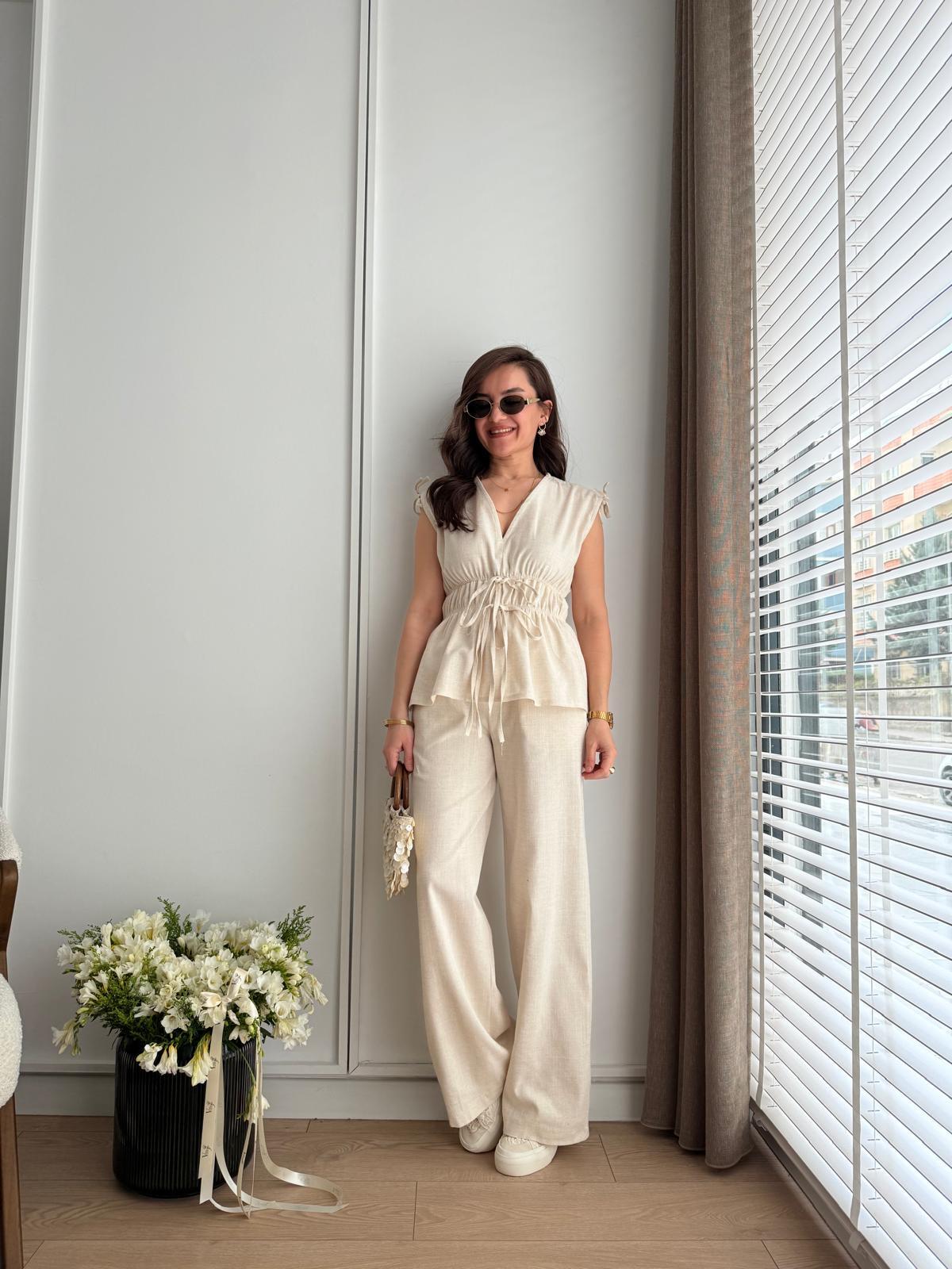 Bej Omuz Bel Bağlama Detaylı Bluz Pantolon Takım 8612