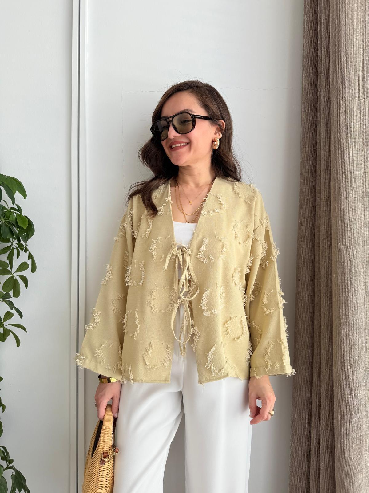 Bej Püskül Detaylı Ön Bağlamalı Kimono 7012