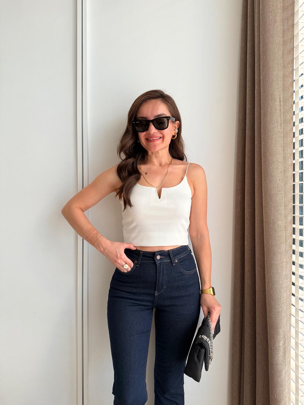 Beyaz İp Askılı V Dekolte Detaylı Atlet 16687