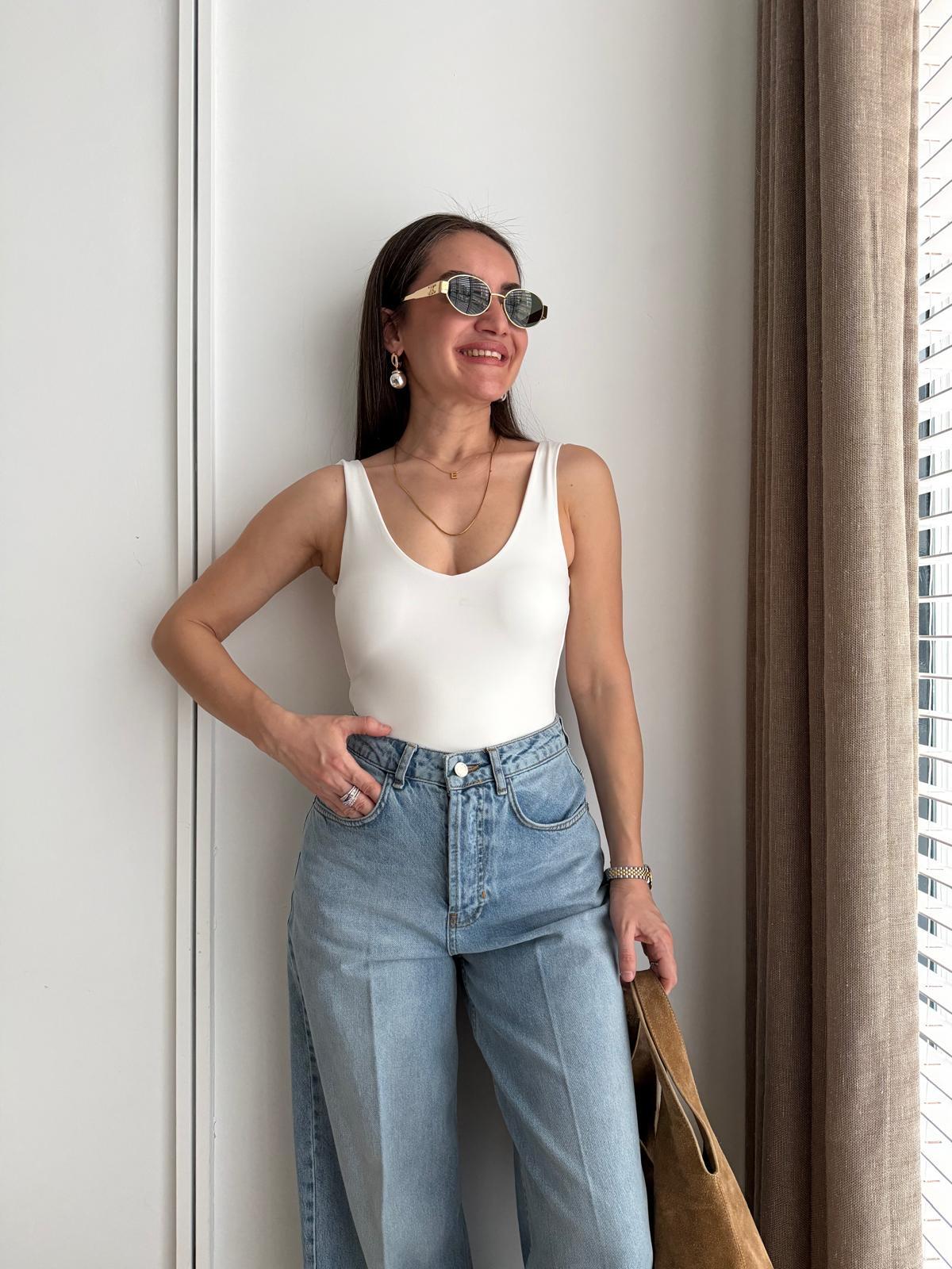 Beyaz Kalın Askılı Bodysuit 1075