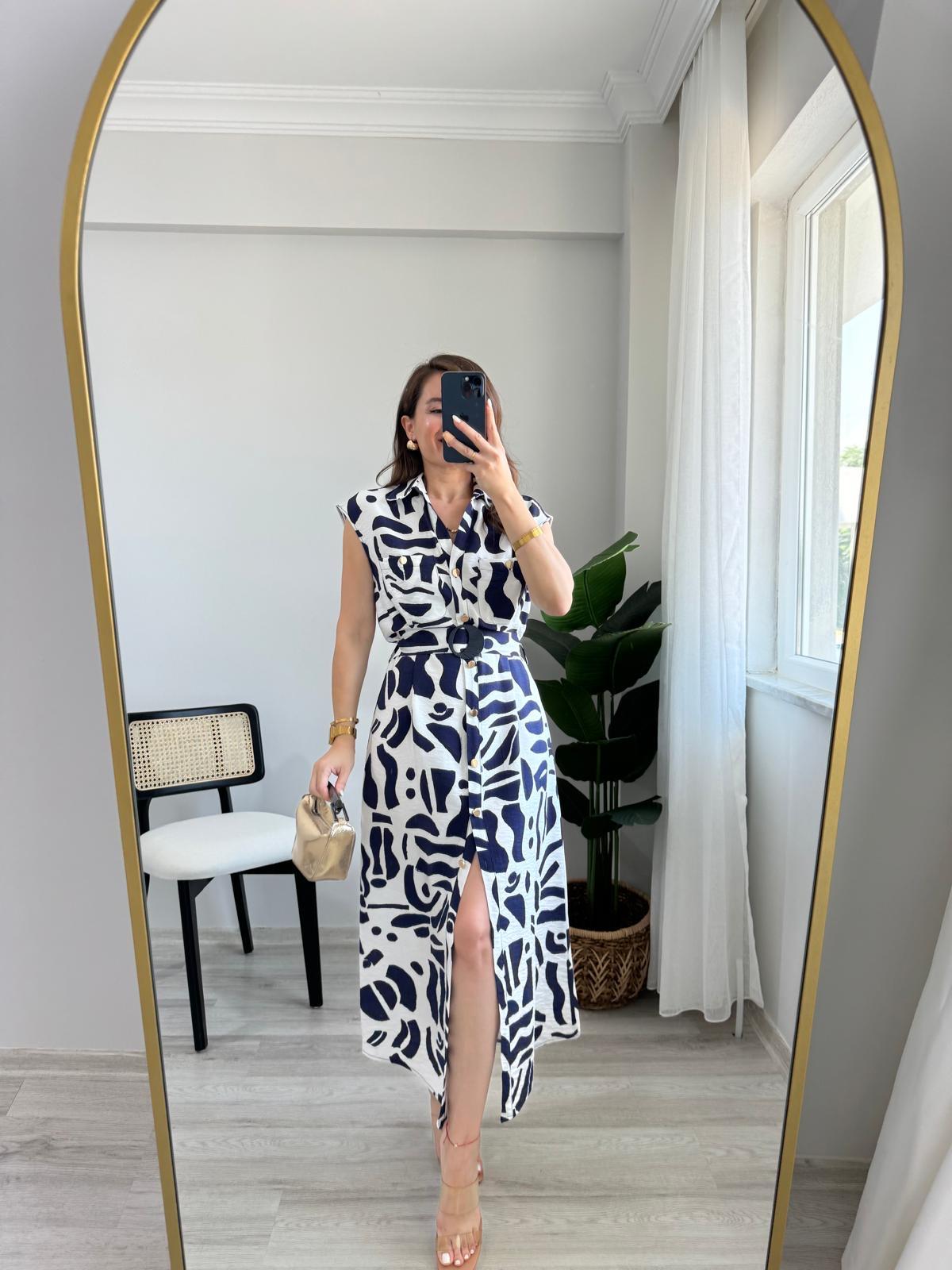 Beyaz Lacivert Gold Düğmeli Sıfır Kol Gömlek Elbise 2941