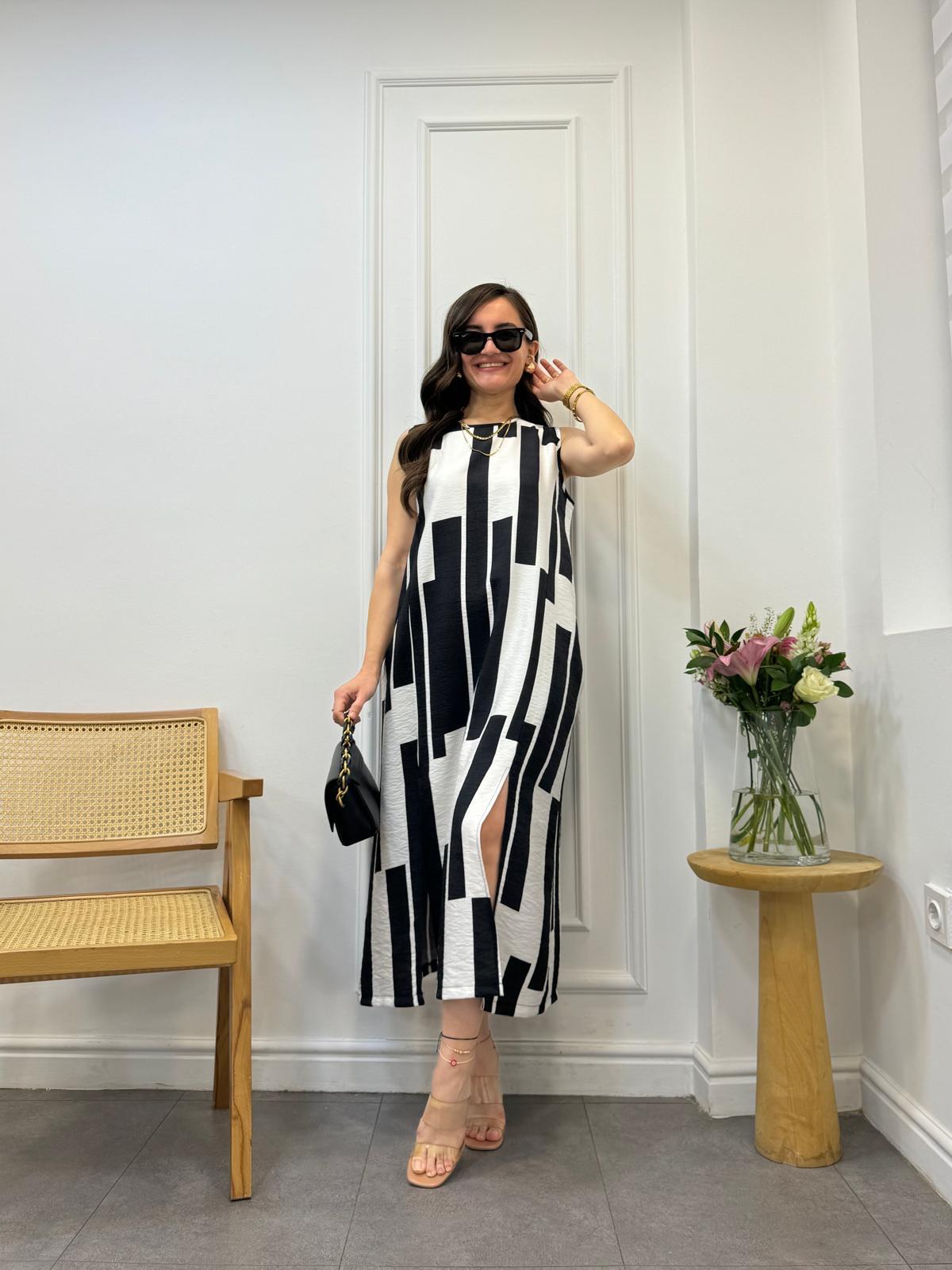 Beyaz Ön Yırtmaçlı Midi Boy Elbise 034