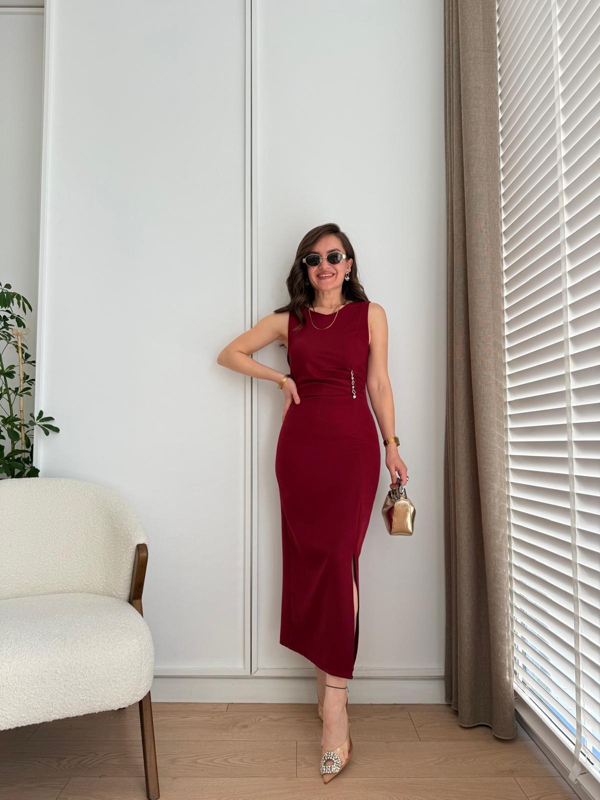 Bordo Bel Detaylı Yırtmaçlı Elbise 1147