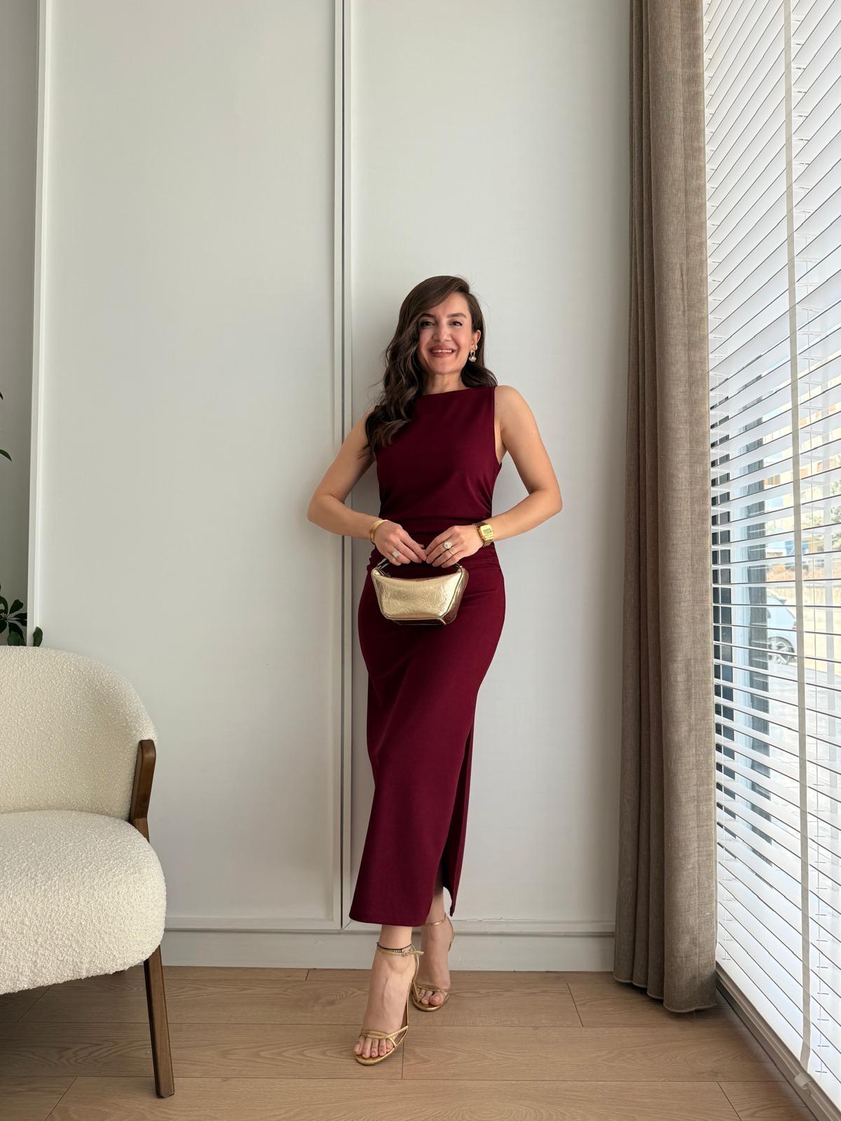 Bordo Drape Detaylı Yırtmaçlı Elbise 1281