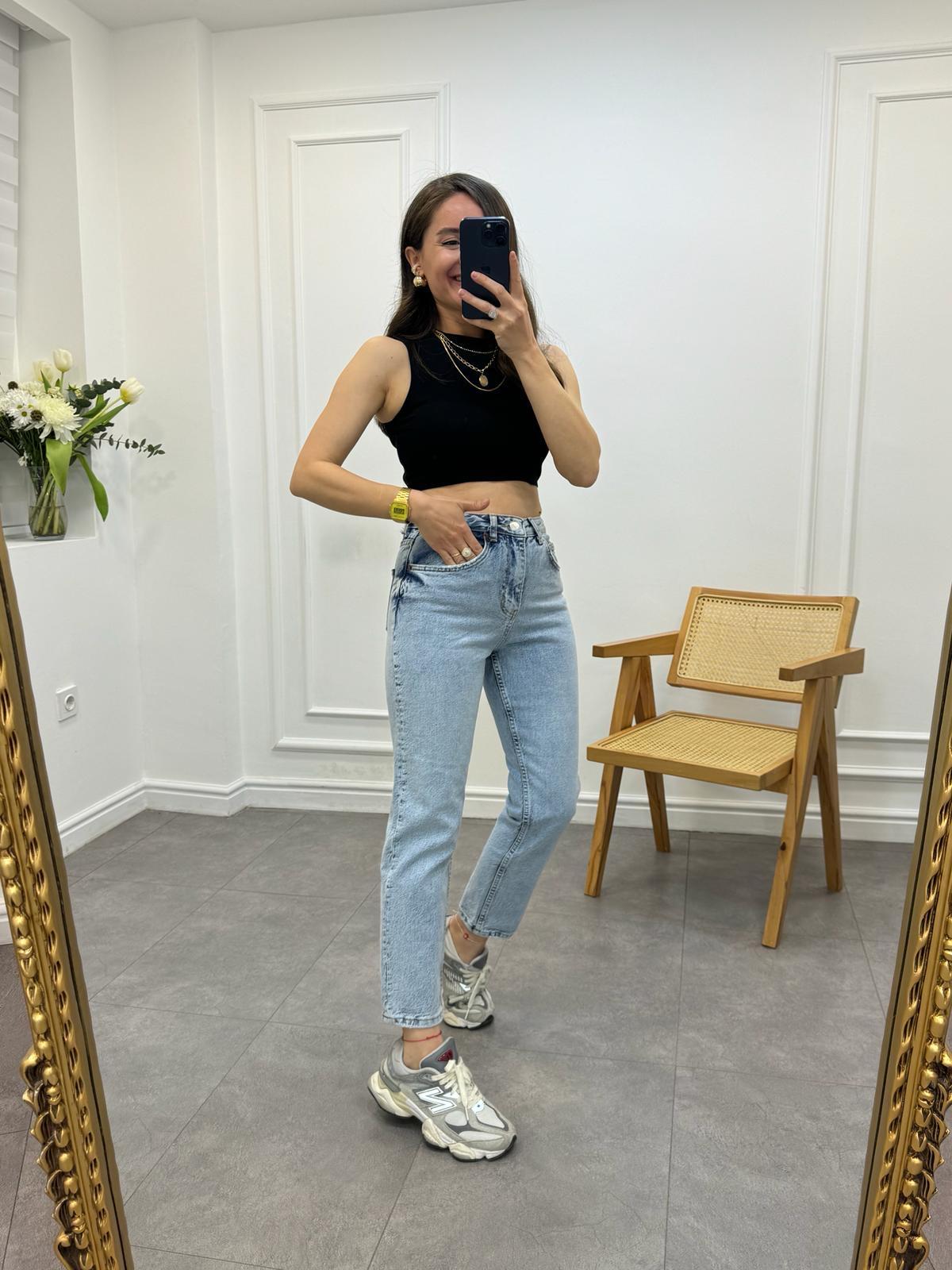 Buz Mavisi Premium Yüksek Bel Mom Jean 483