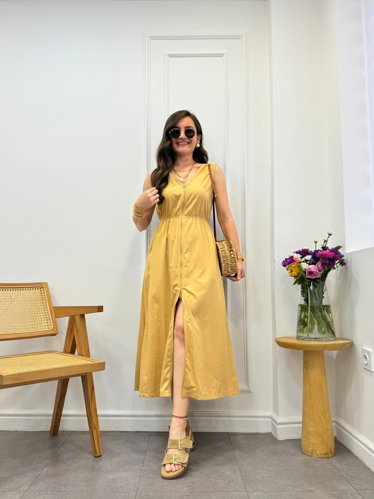 Camel Önü Fermuar Detaylı Sıfır Kollu Elbise 3168