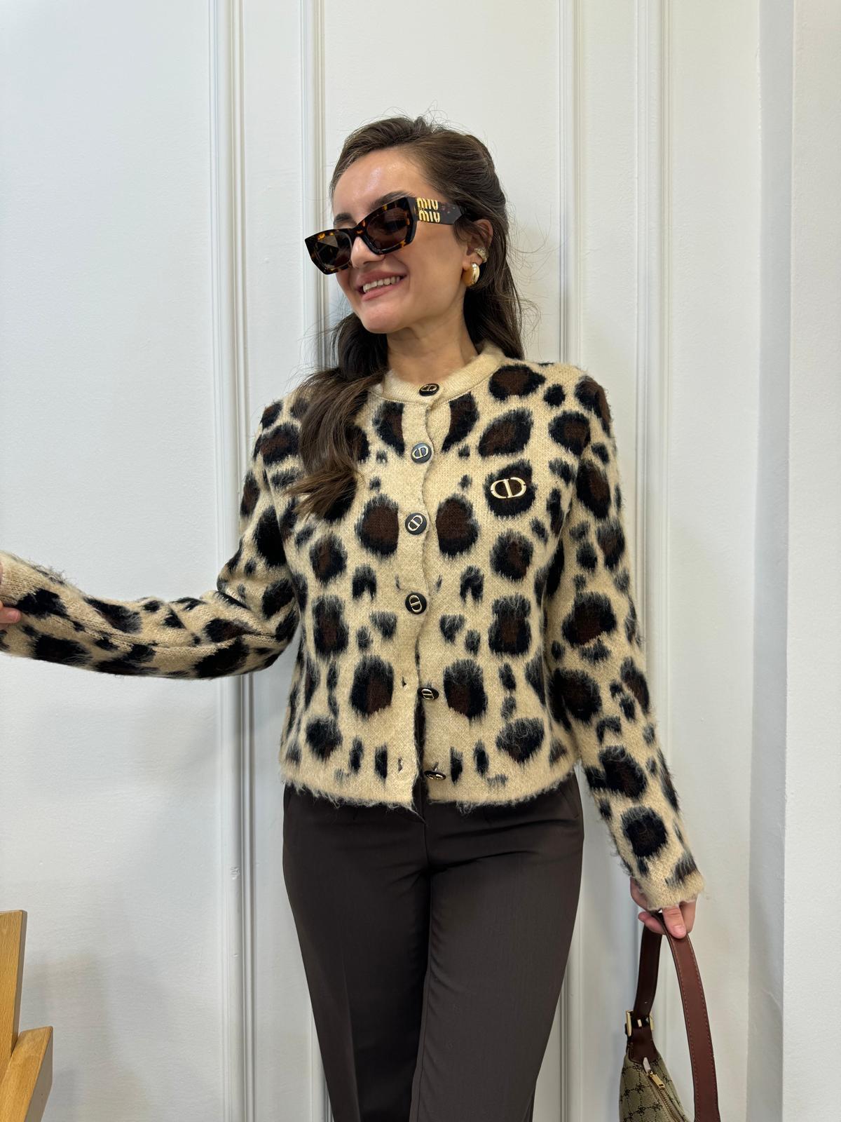 Camel Özel Marka Leopar Desen Sakallı Hırka 0902