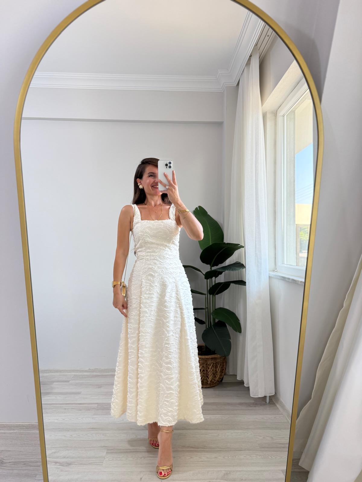 Ekru Askılı Saçaklı Midi Boy Elbise 5172