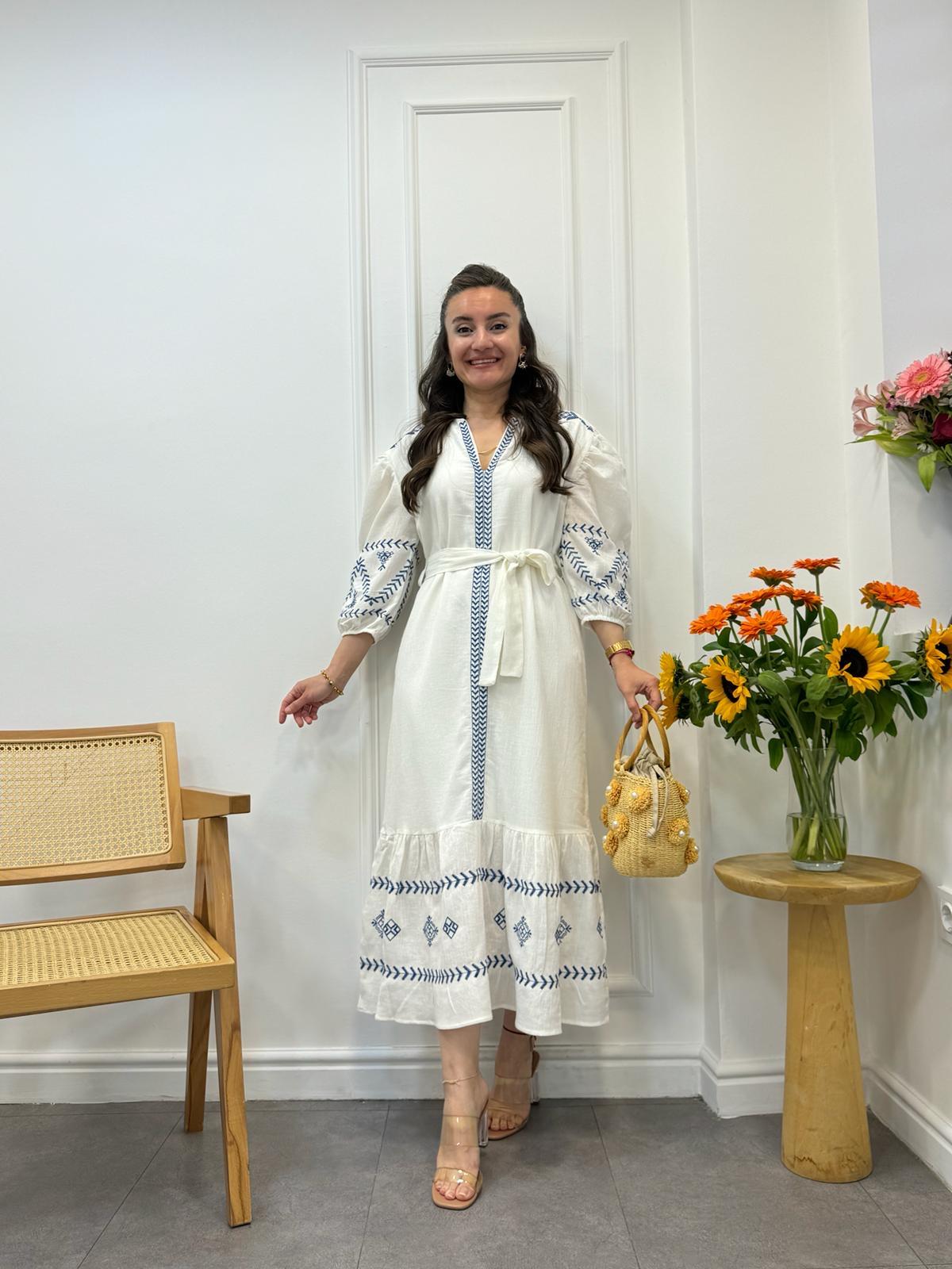 Ekru V Yaka Çini Desen Kuşaklı Astarlı Elbise 2878