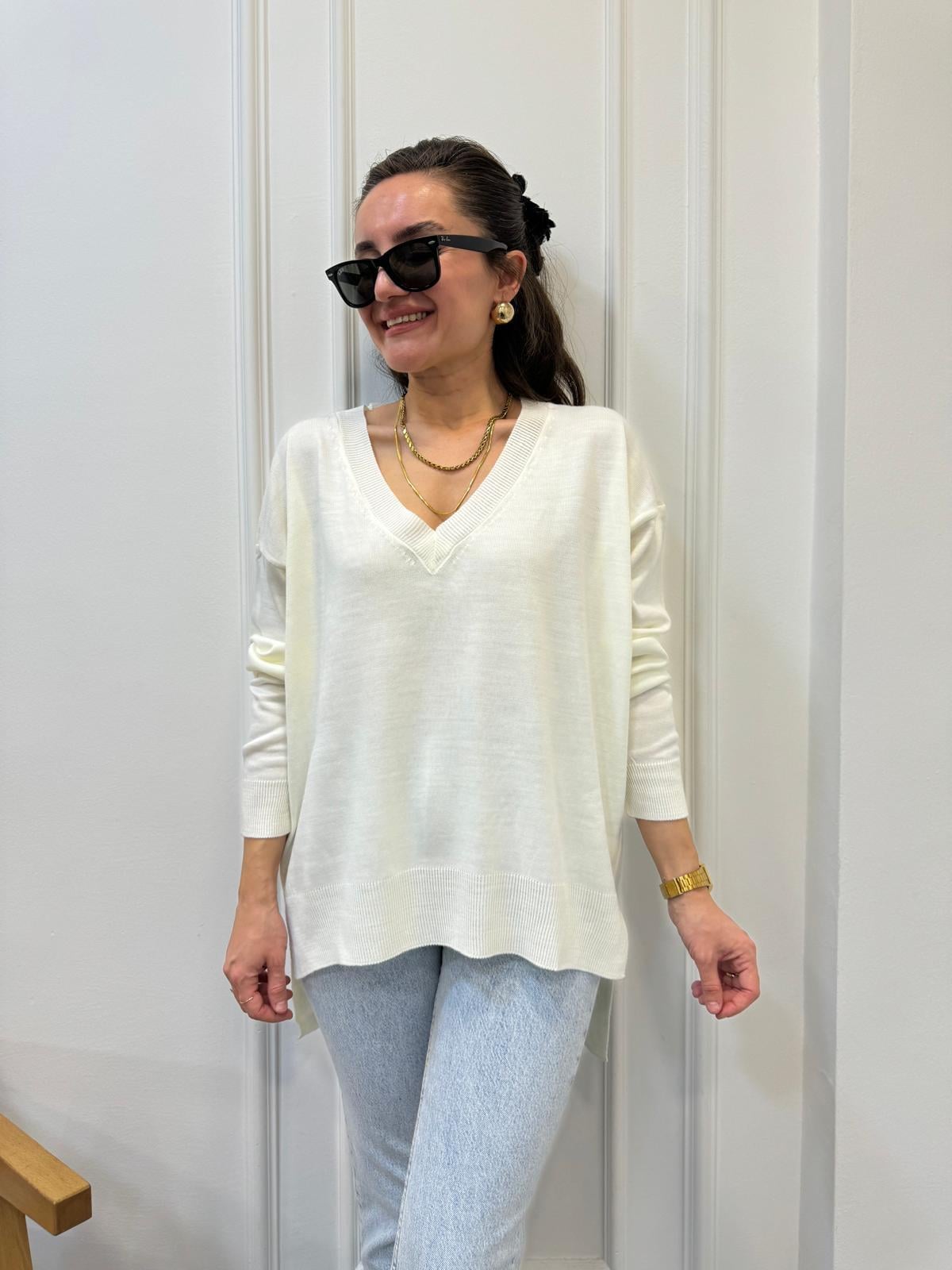 Ekru V Yaka Triko Bluz 3859