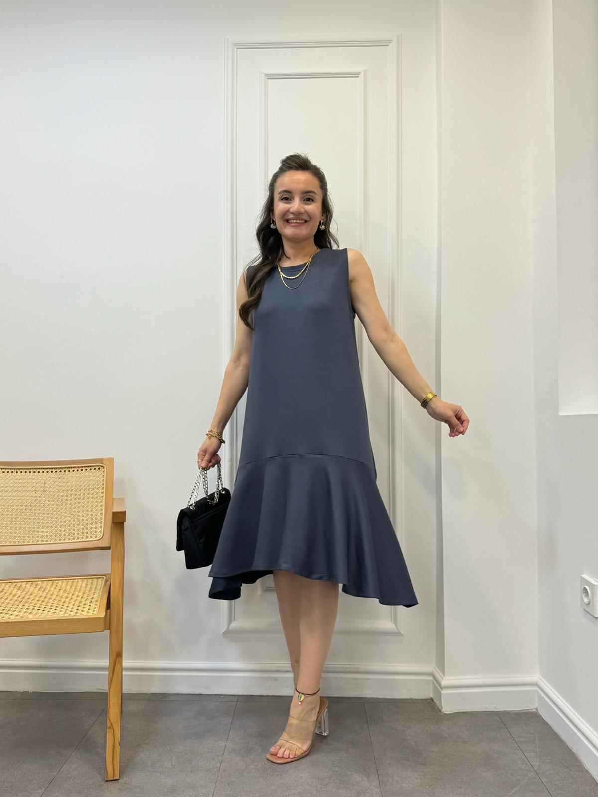 Füme Bisiklet Yaka Altı Volan Sıfır Kol Elbise 4444