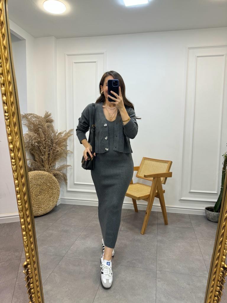Füme Fitilli Elbise Hırkalı Takım 231062