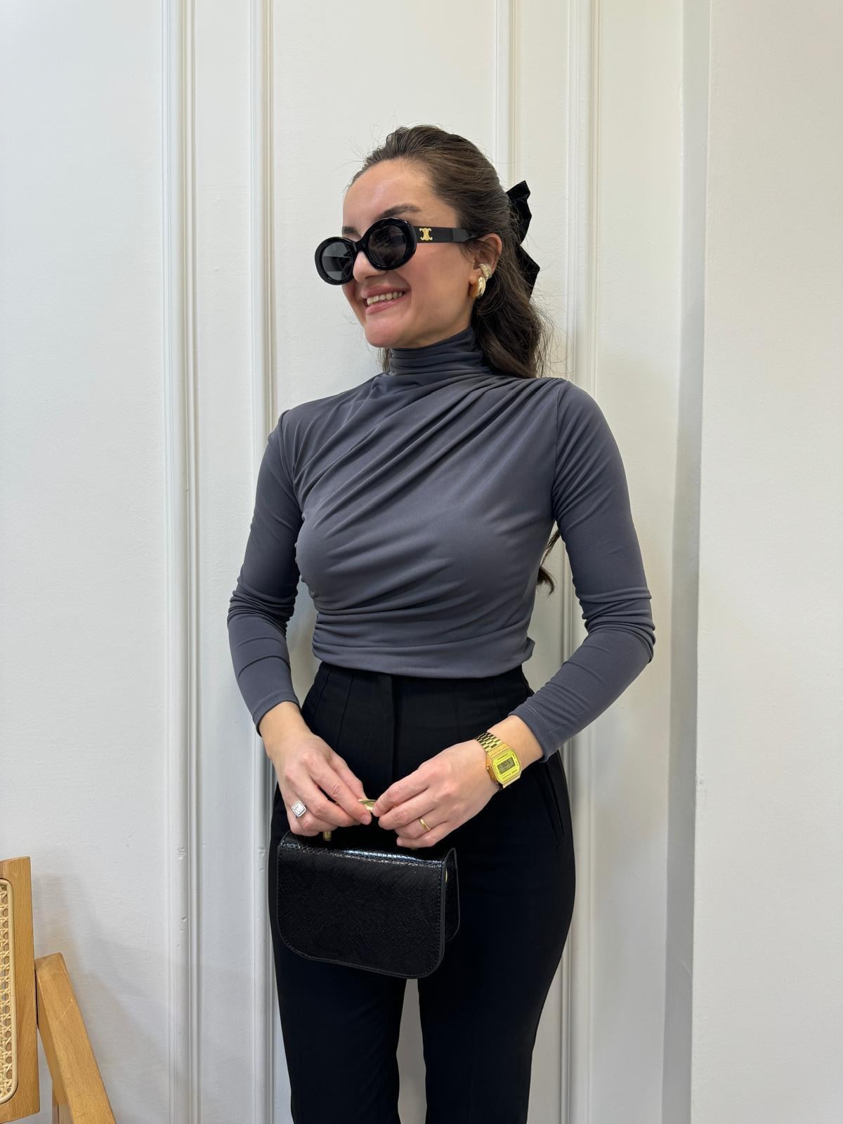 Füme Omuz Drape Detaylı Tasarım Bluz 7043