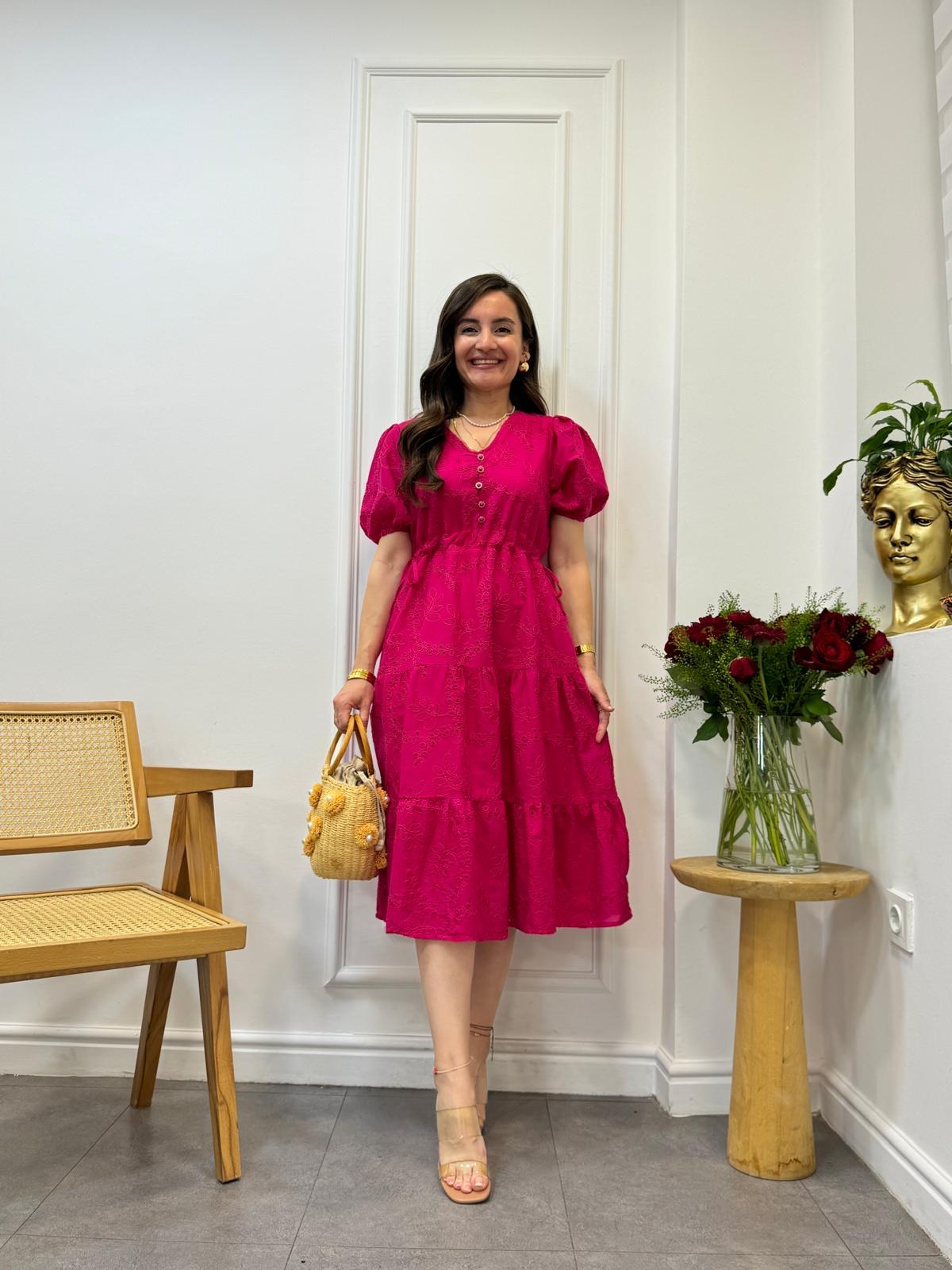 Fuşya V Yaka Brodeli Beli Büzgülü Elbise 1707