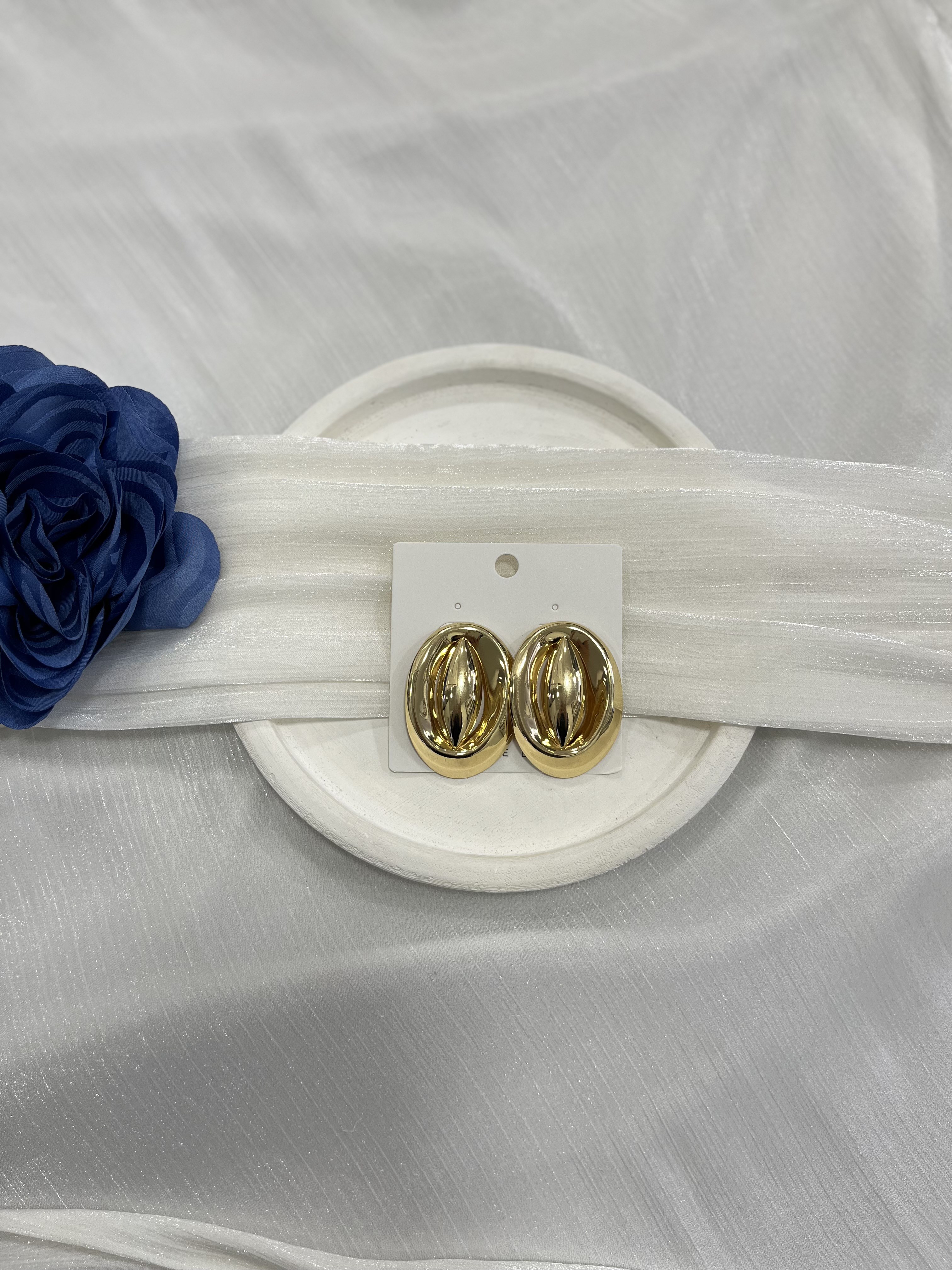 Gold Kabartma Oval Küpe KP66