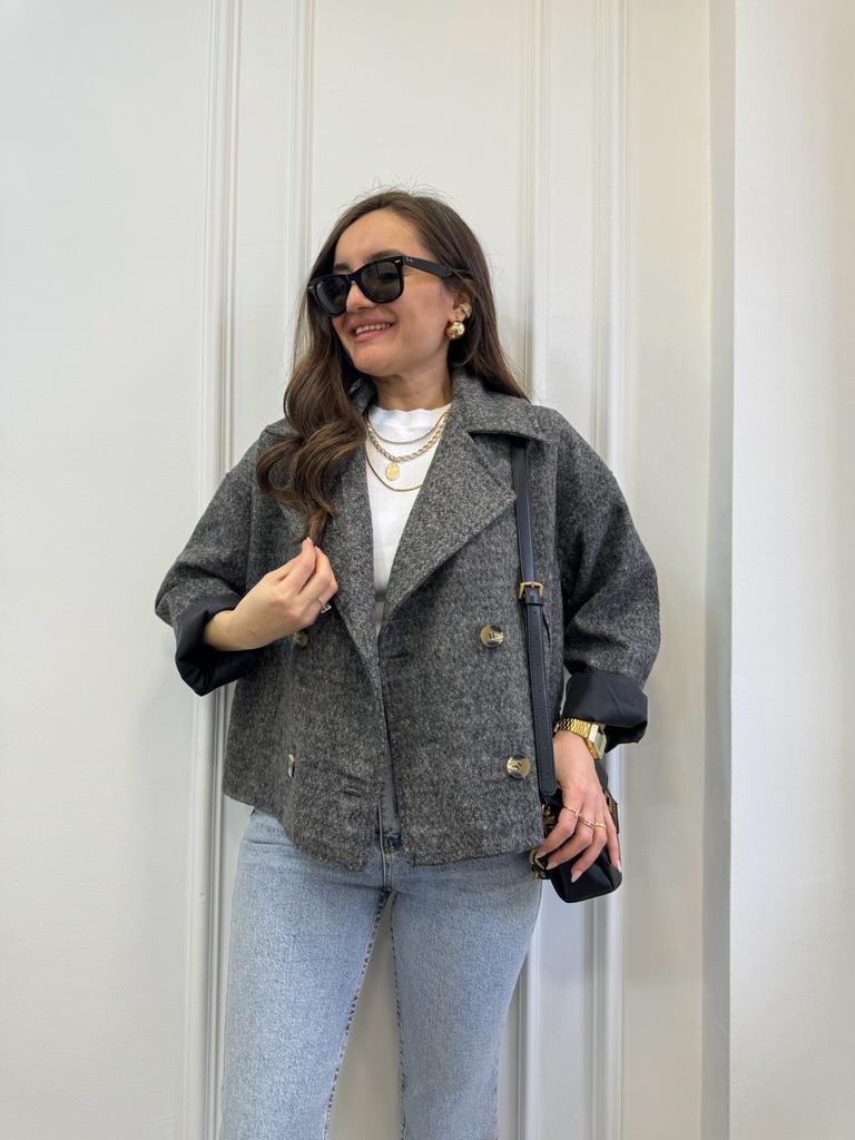 Gri Oversize Kruvaze Yaka Kaşe Kaban 7088