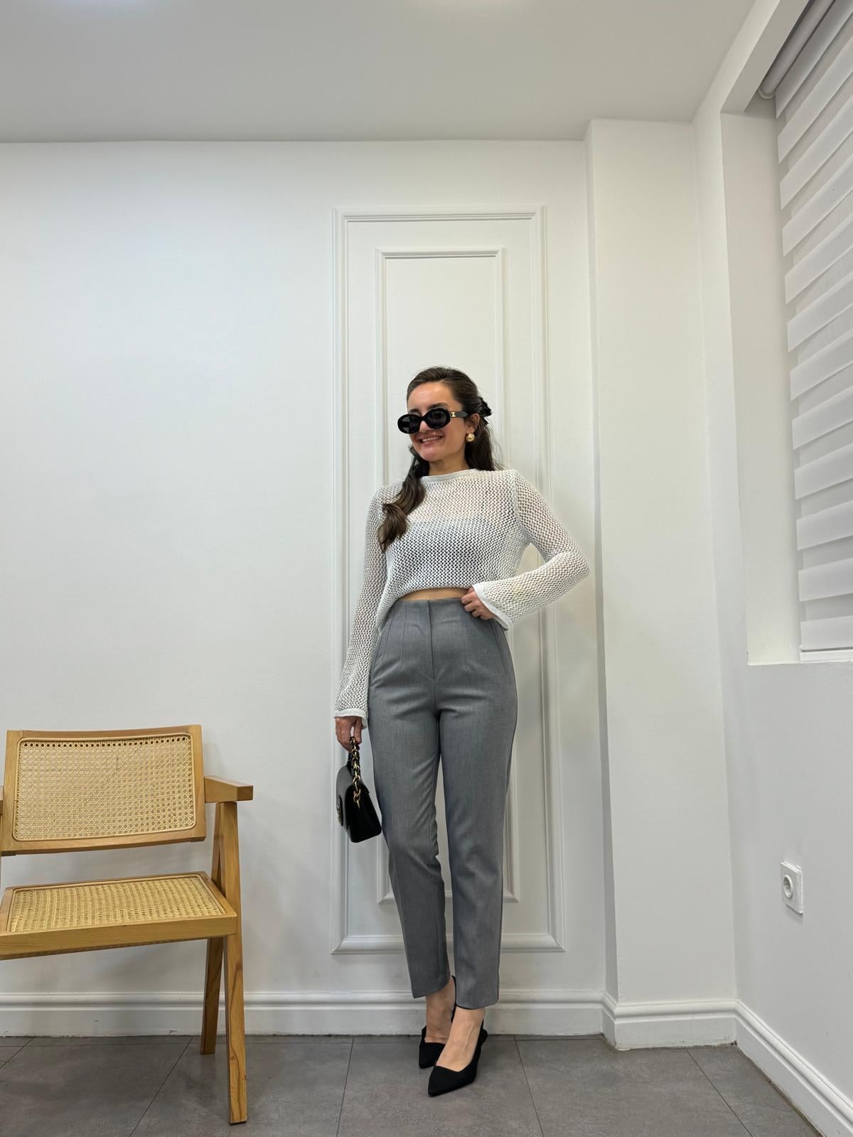 Gri Yüksek Bel Önü Flotalı Kumaş Pantolon Karol 5113