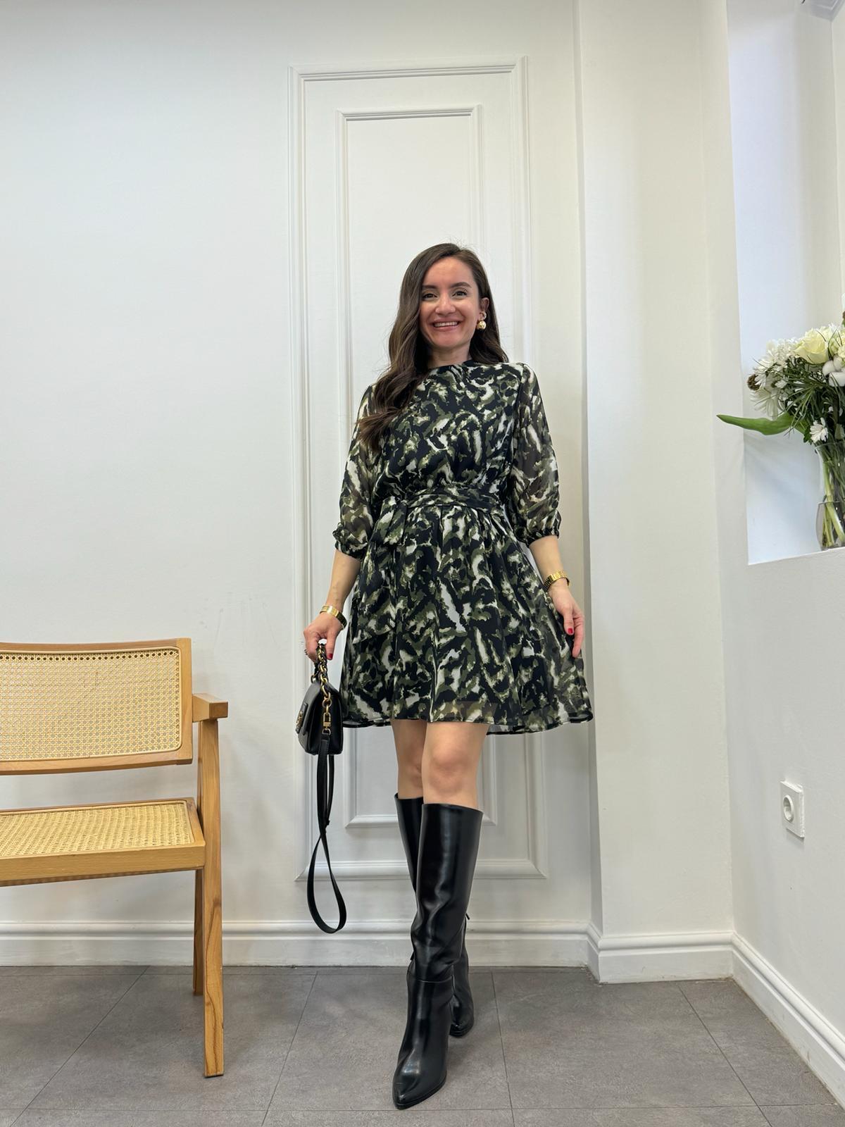 Haki Bisiklet Yaka Beli Lastikli Kuşaklı Elbise 6008