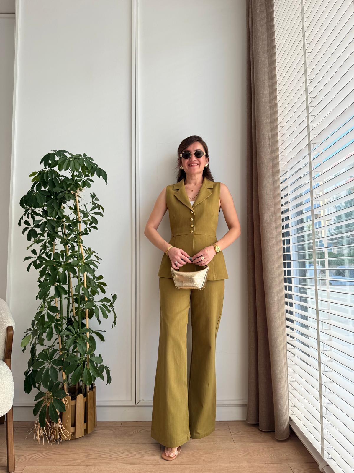 Haki Gold Düğmeli Tasarım Yelek Pantolon Takım 9206