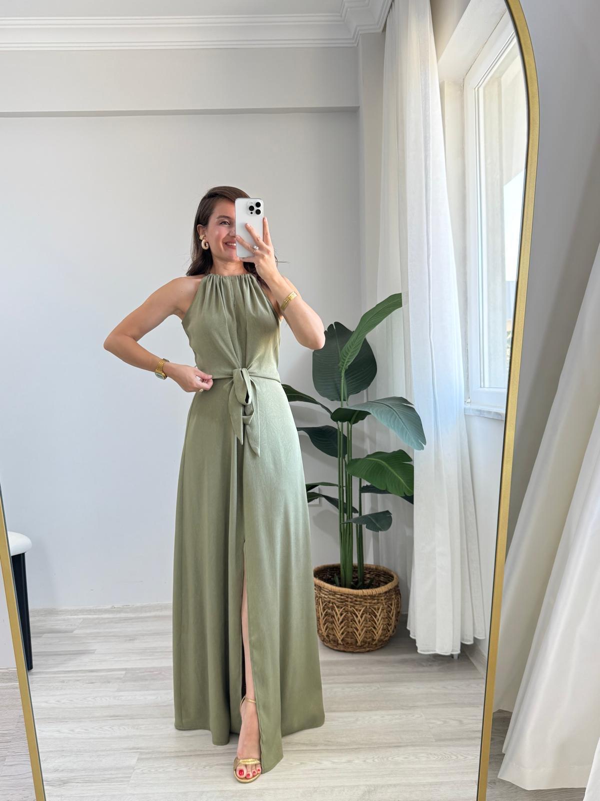 Haki Halter Yaka Ön Bağlama Detaylı Desenli Jakar Elbise K251656