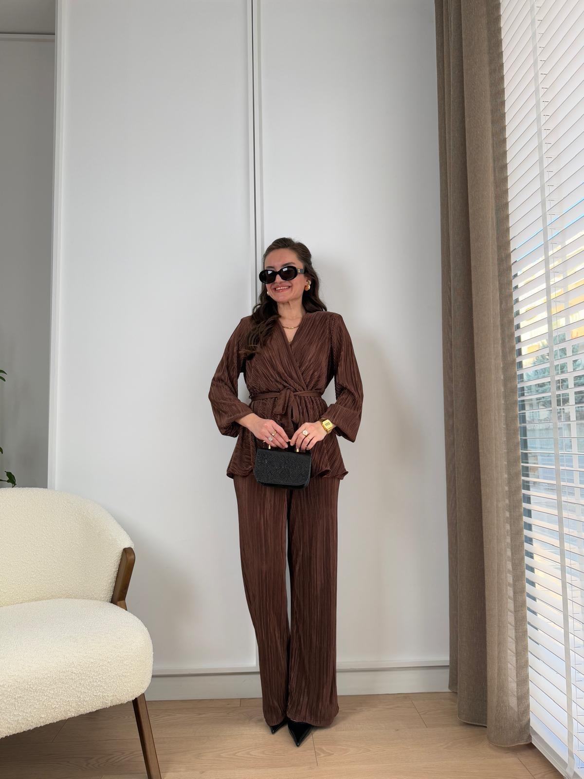 Kahve rengi Akordiyon Kumaş Beli Kuşaklı Kravuze Takım VZ20