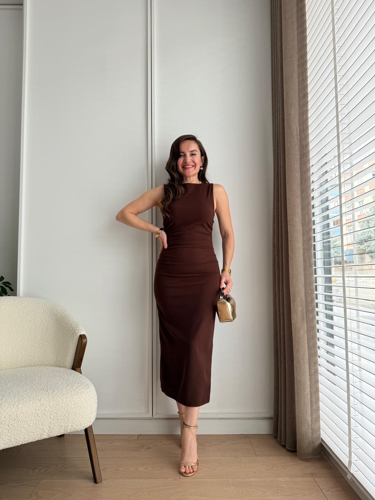 Kahve rengi Bel Drape Detaylı Yırtmaçlı Elbise 1216