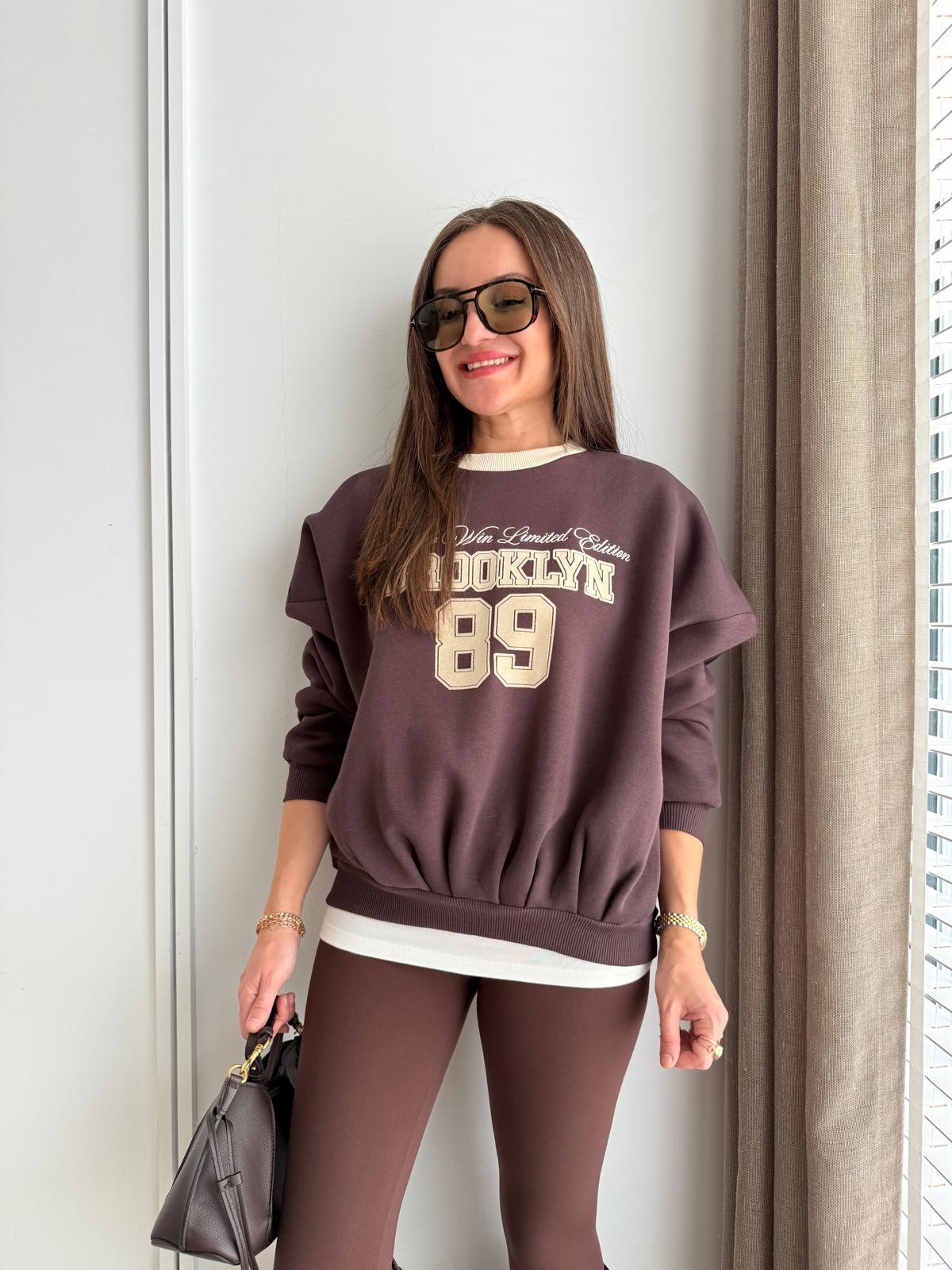 Kahve rengi Bisiklet Yaka Baskılı Sweatshirt 1124