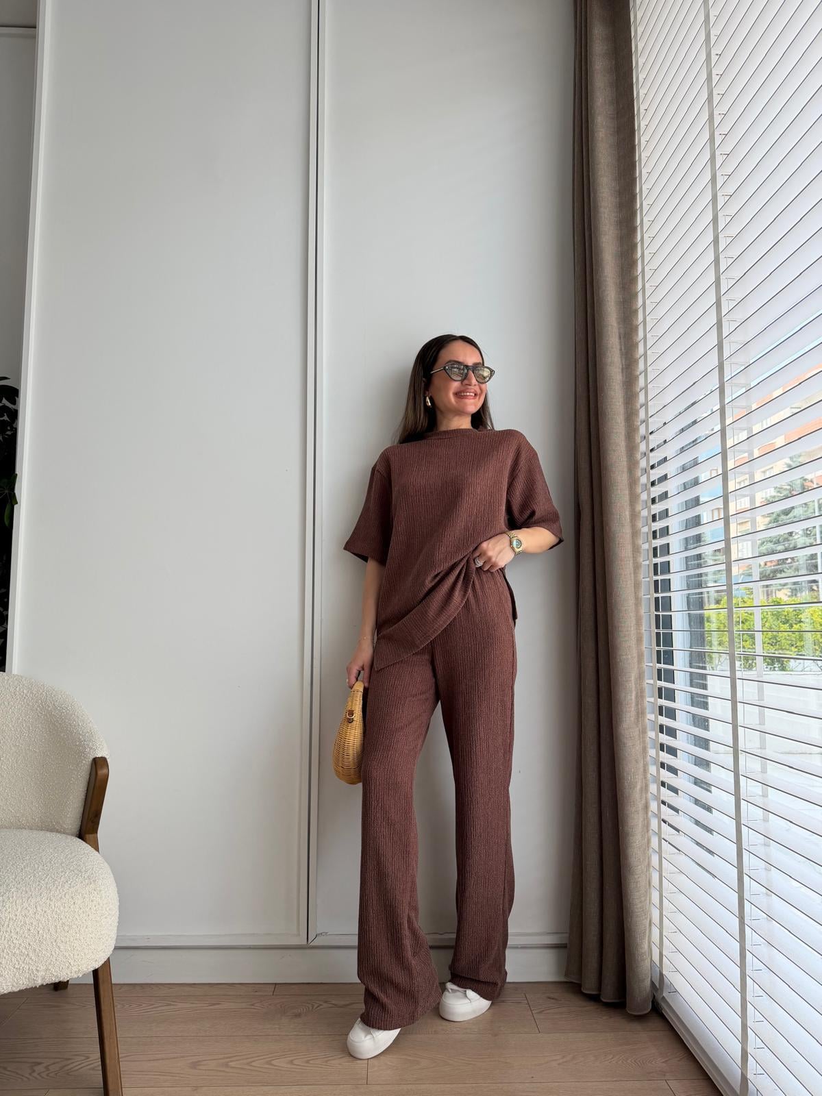 Kahve rengi Bisiklet Yaka Bürümcük Dokulu Takım 1104
