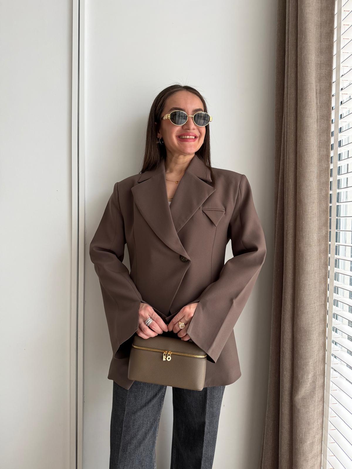 Kahve rengi Çapraz Düğmeli Bilek Detaylı Blazer Ceket 9703