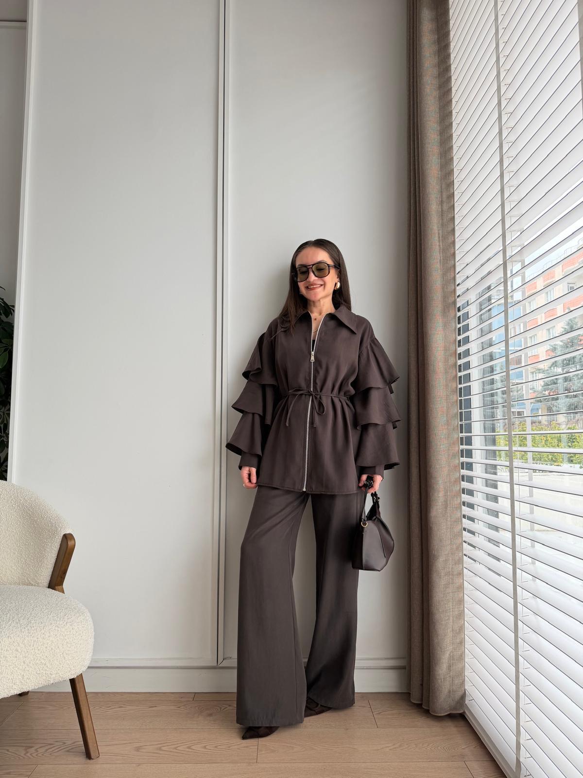 Kahve rengi Fermuarlı Kol Detaylı Takım 8880