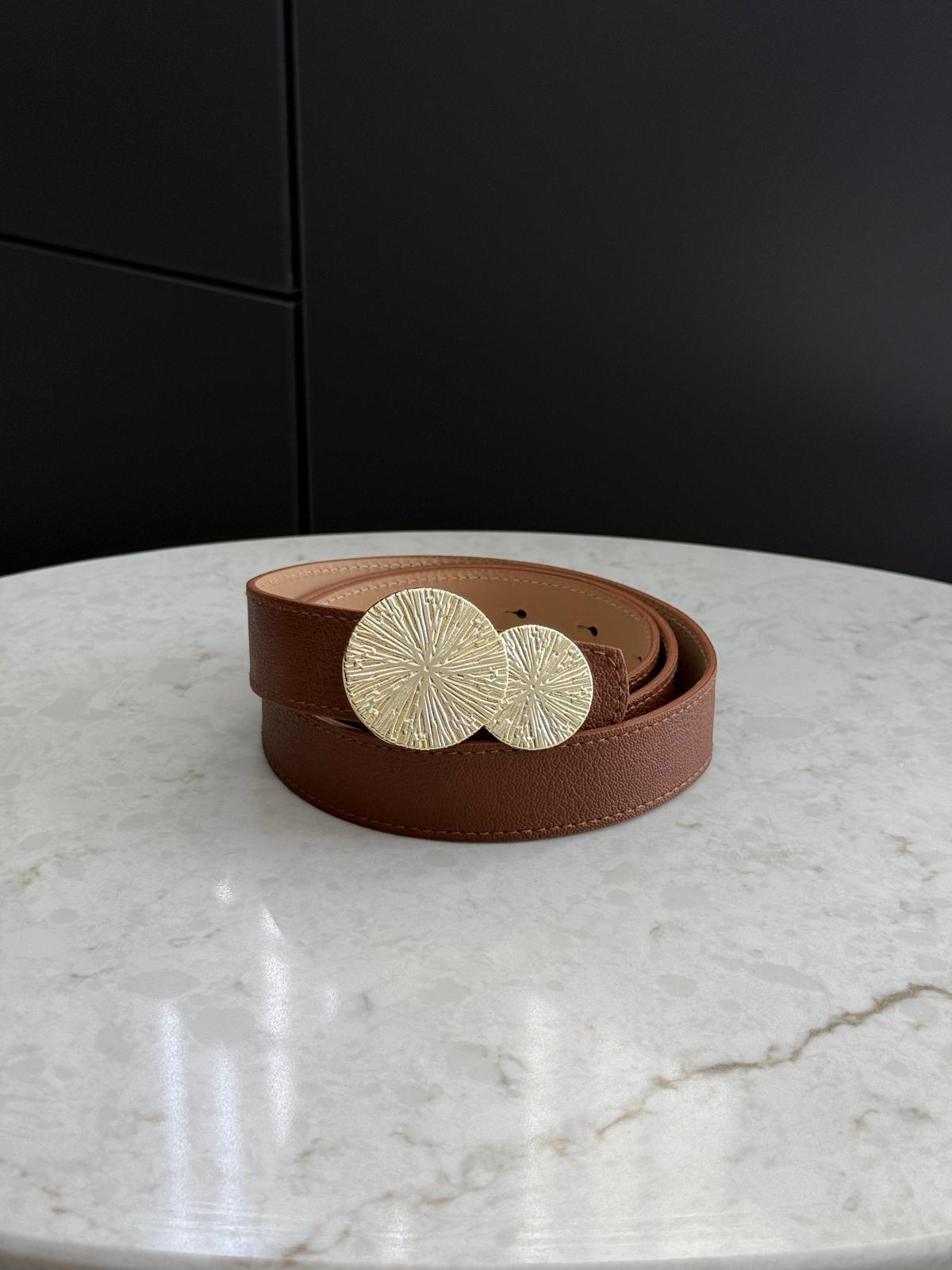 Kahve rengi Gold Desenli Çift Halka Tokalı Kemer SB35