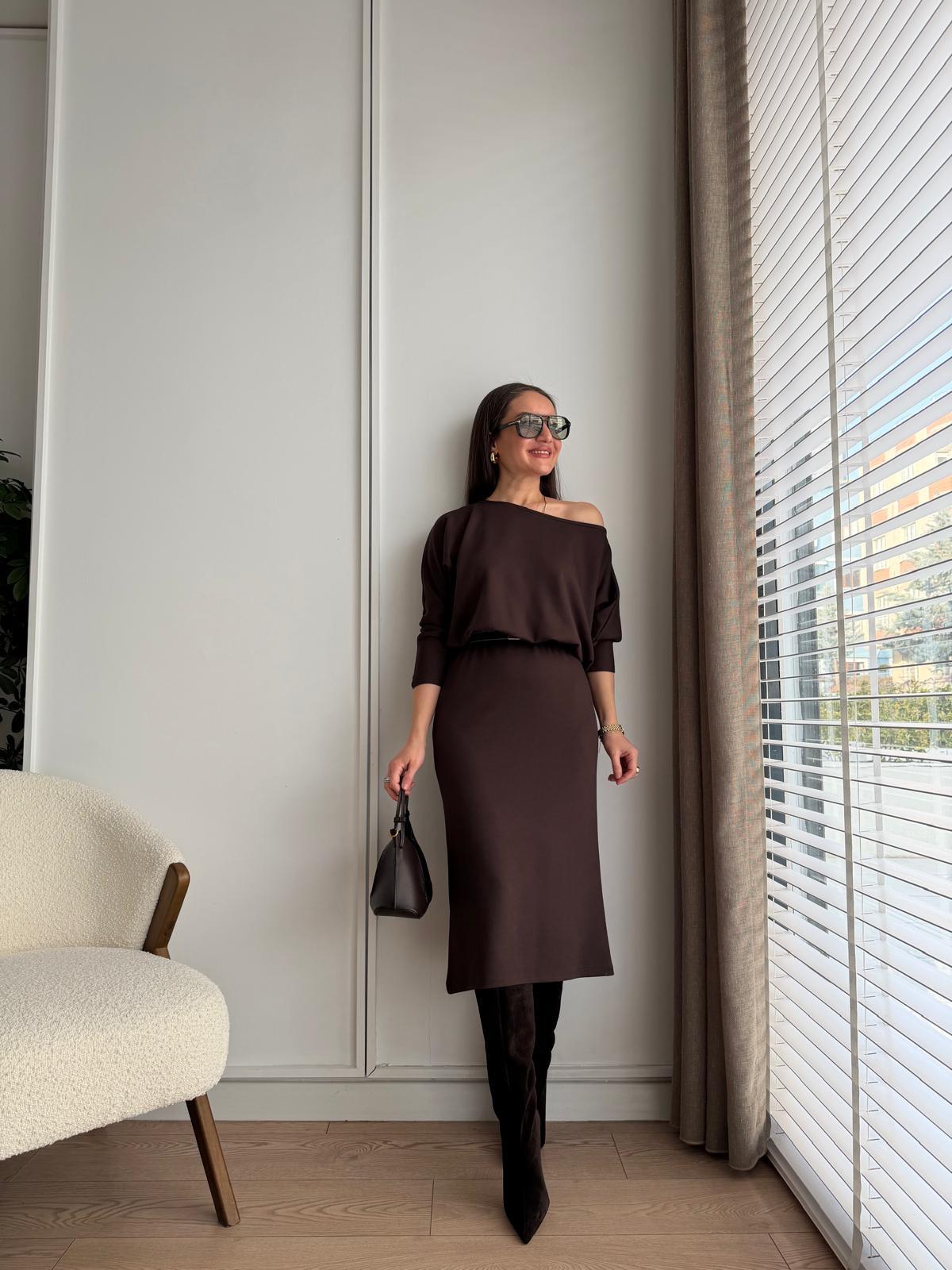 Kahve rengi Kayık Yaka Yarasa Kol Elbise 2360