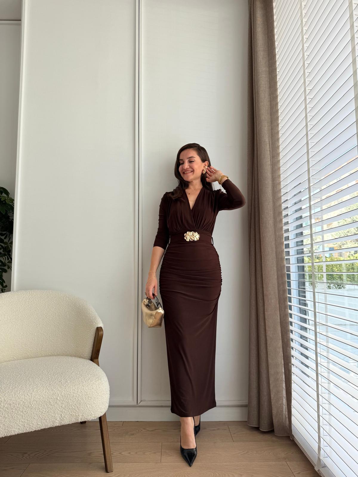 Kahve rengi Kemerli Drape Detaylı Elbise 5220