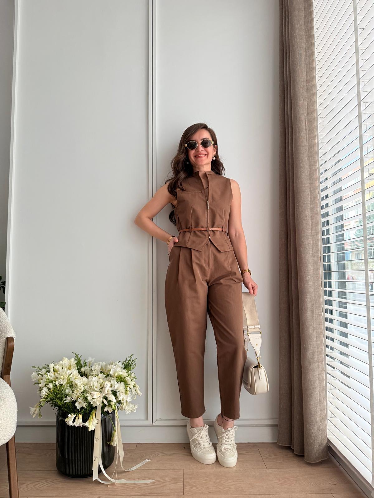 Kahve rengi Kemerli Yelek Pantolon Takım 247130