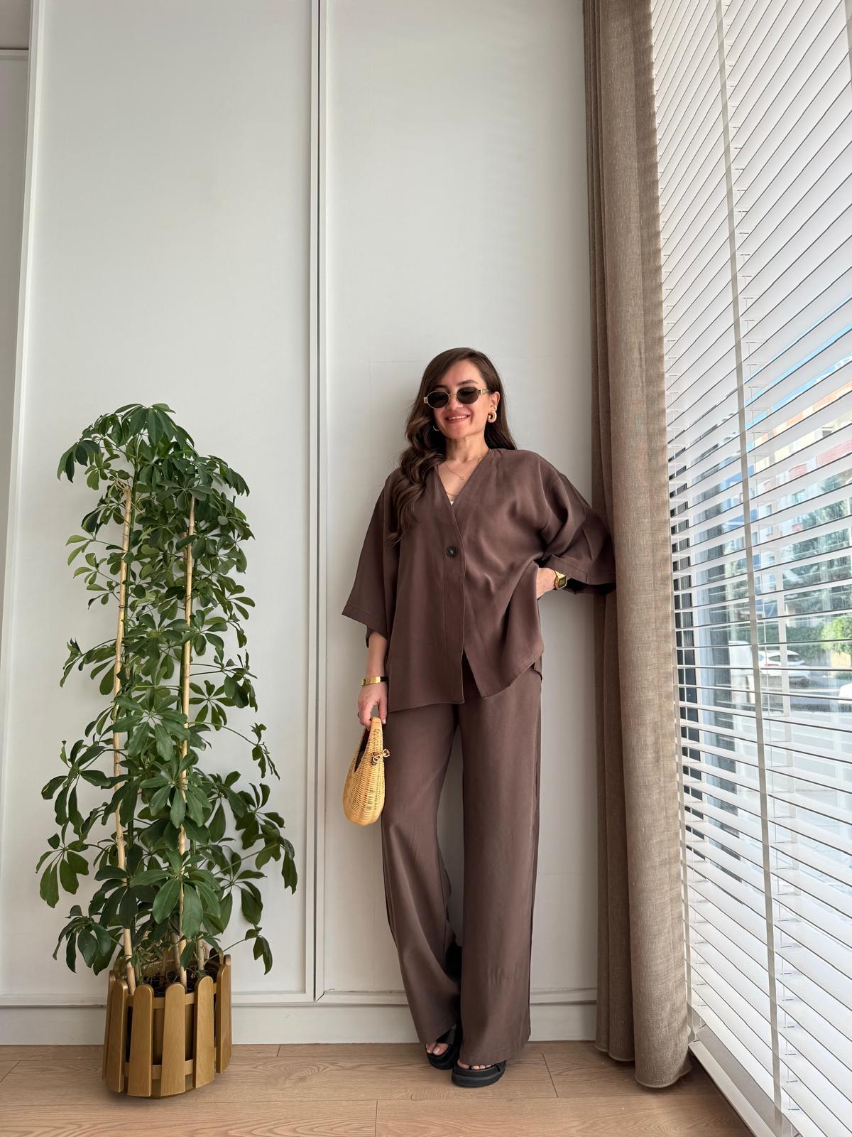 Kahve rengi Kruvaze Yaka Düğmeli Kimono Takım 1121