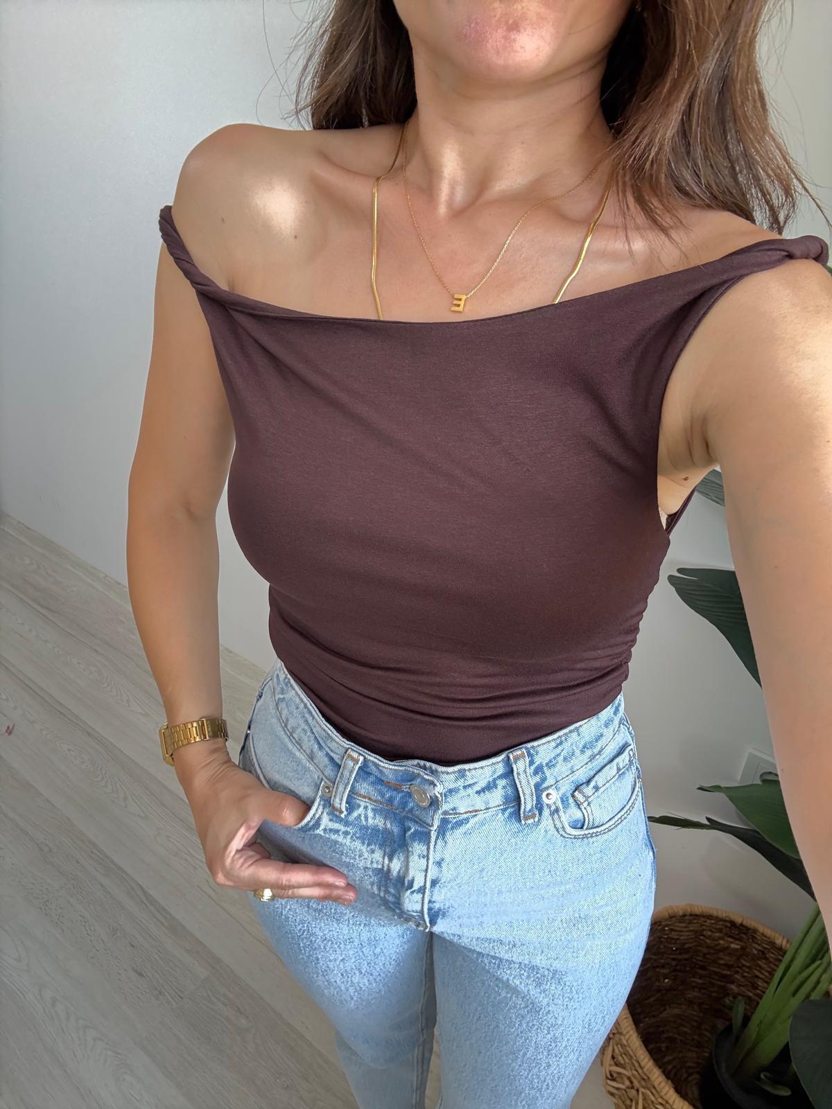 Kahve rengi Omuz Detaylı Yan Drapeli Bluz 251031