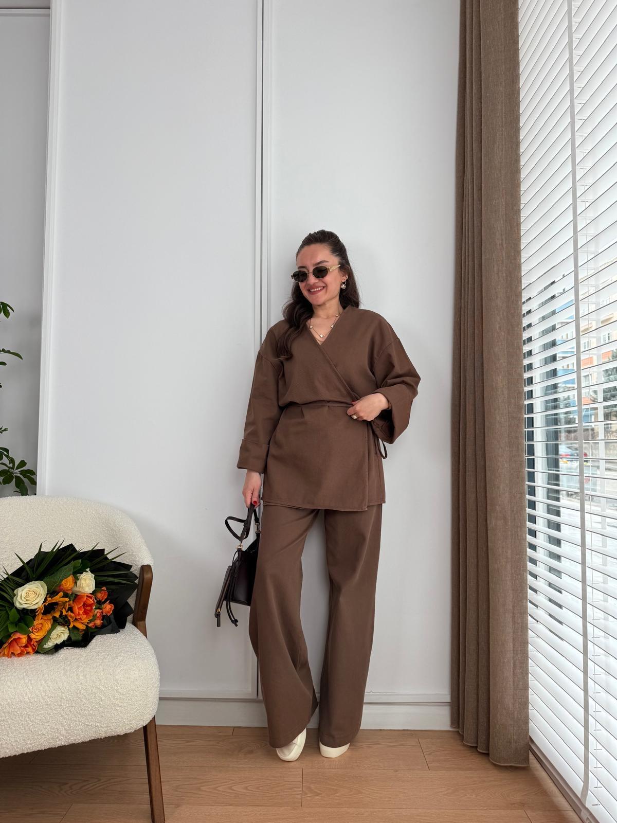 Kahve rengi Ön Bağlama Gabardin Kimono Takım 8629