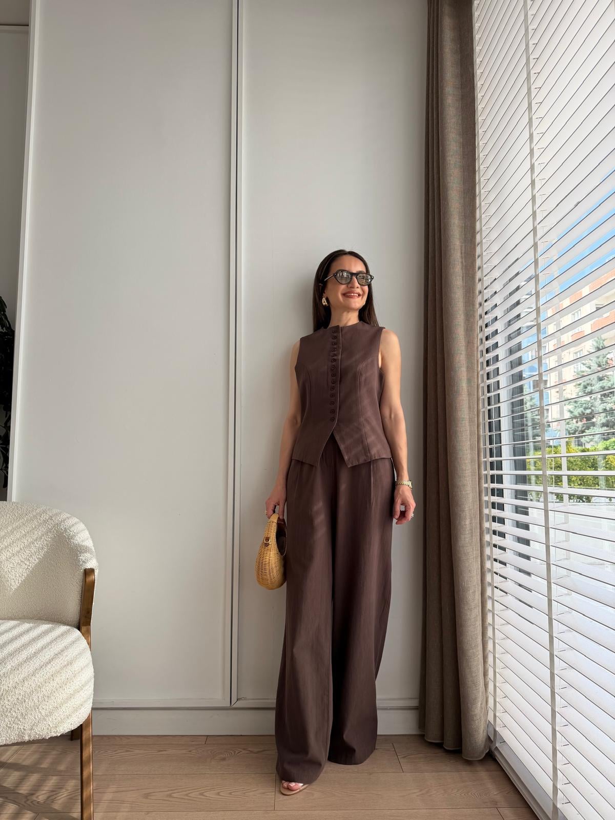 Kahve rengi Ön Düğmeli Yelek Pantolon Takım 9148