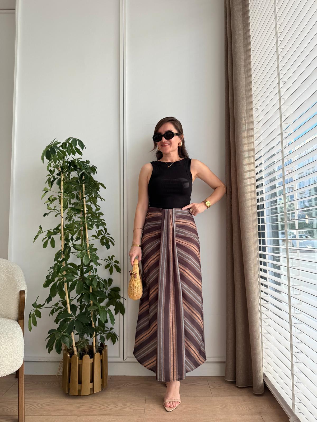 Kahve rengi Önü Düğüm Detaylı Midi Boy Etek 36460
