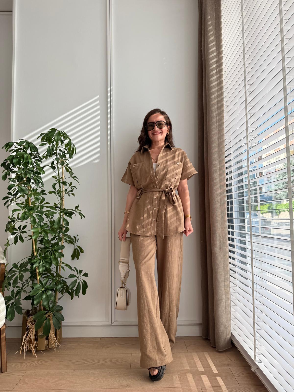 Kahve rengi Premıum Seri Keten Gold Düğmeli Takım 7207