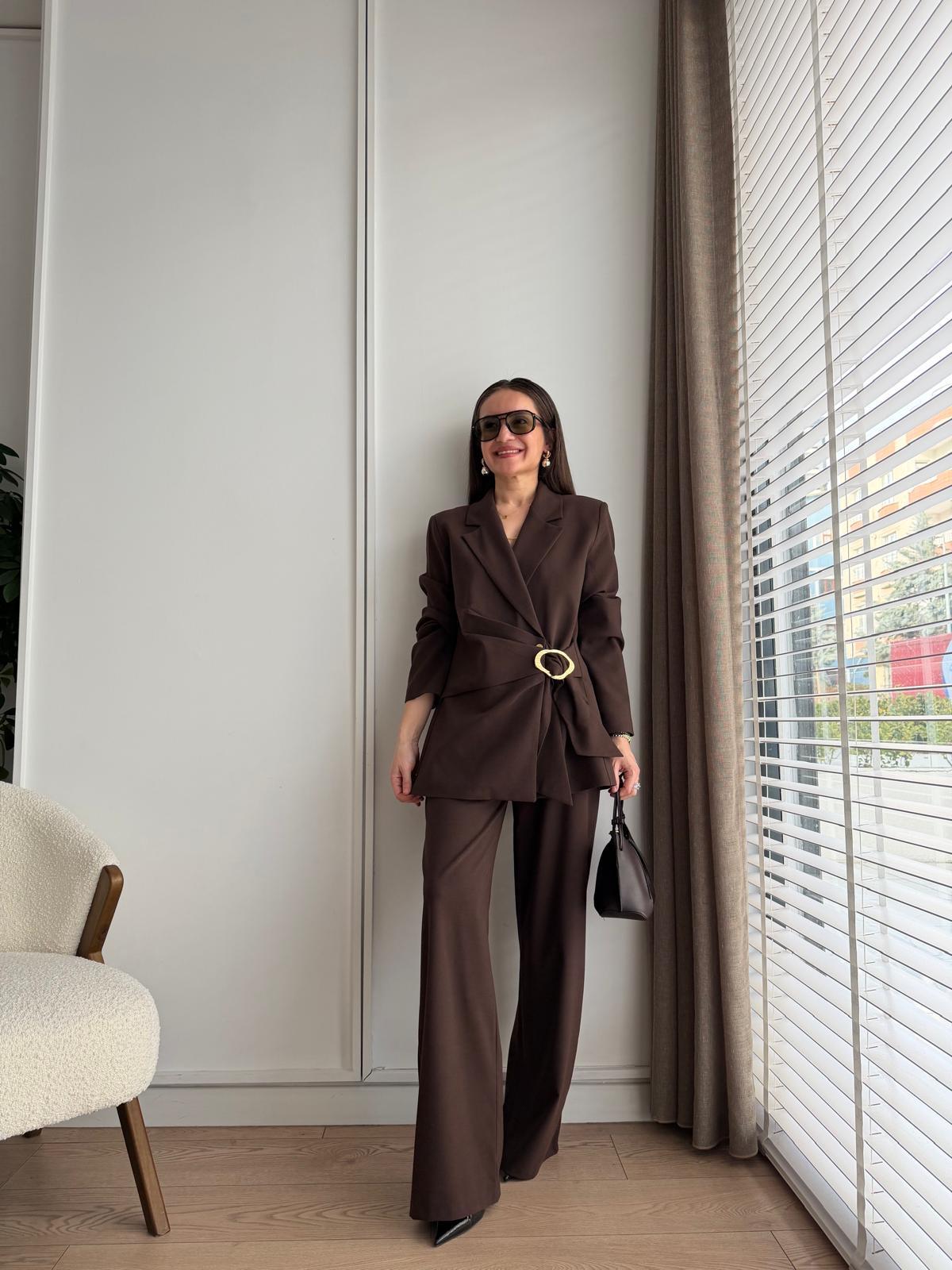 Kahve rengi Premium Seri Toka Detaylı Yan Bağlamalı Takım 9279