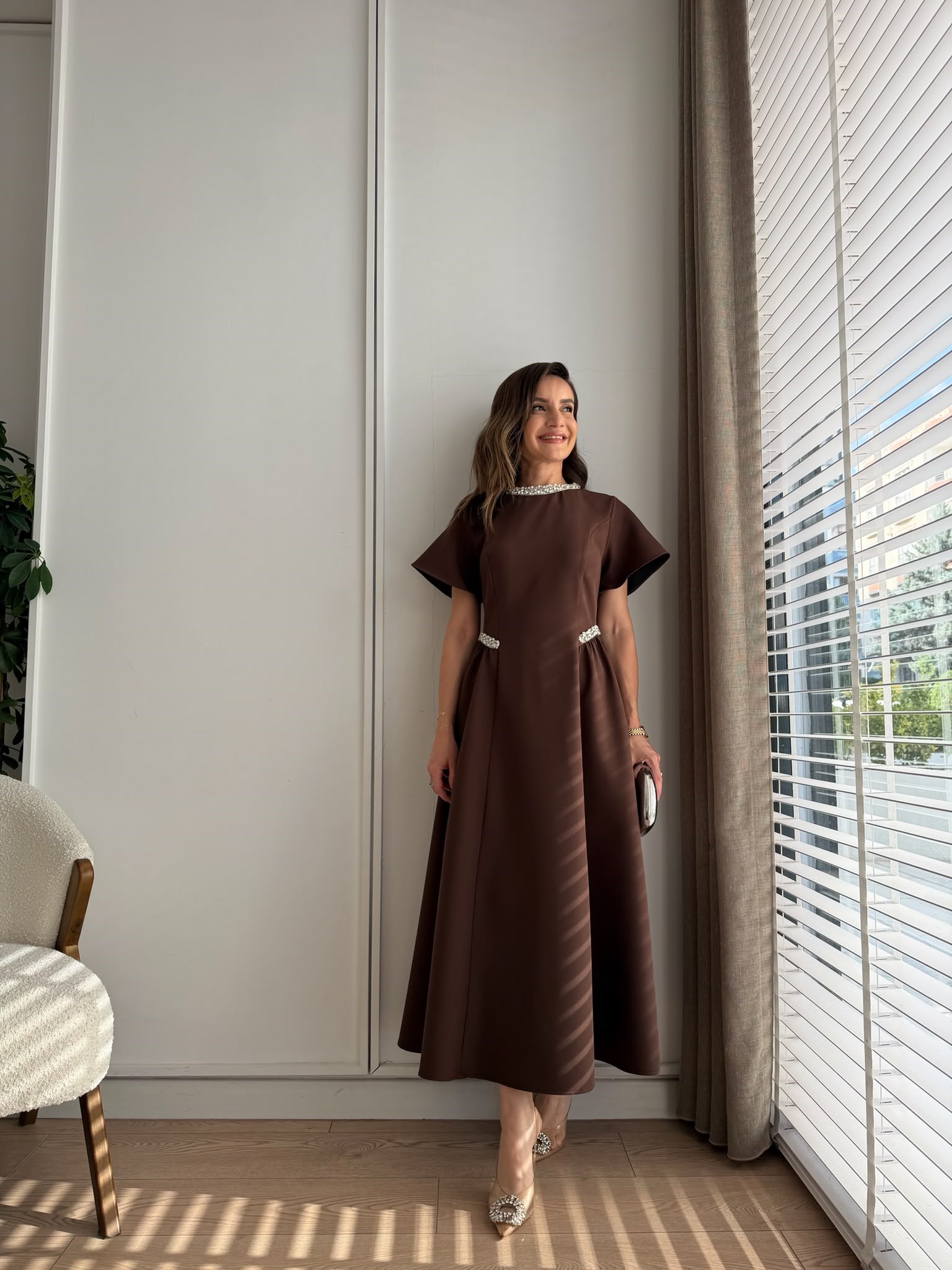 Kahve rengi Prenses Kesim Taş İşlemeli Elbise 3220