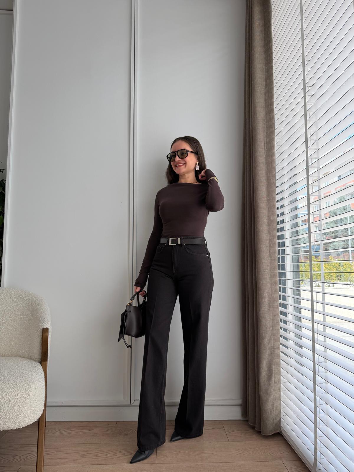 Kahve rengi Ütü İzli Kemerli Jean D889