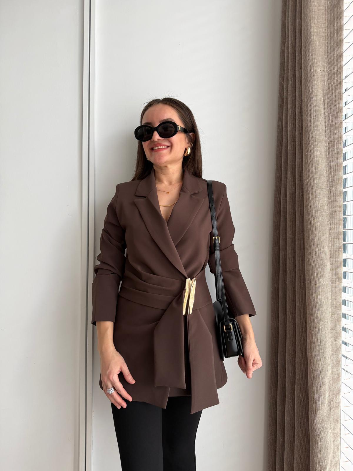 Kahve rengi Vatkalı Bağlama Detaylı Blazer Ceket 0767