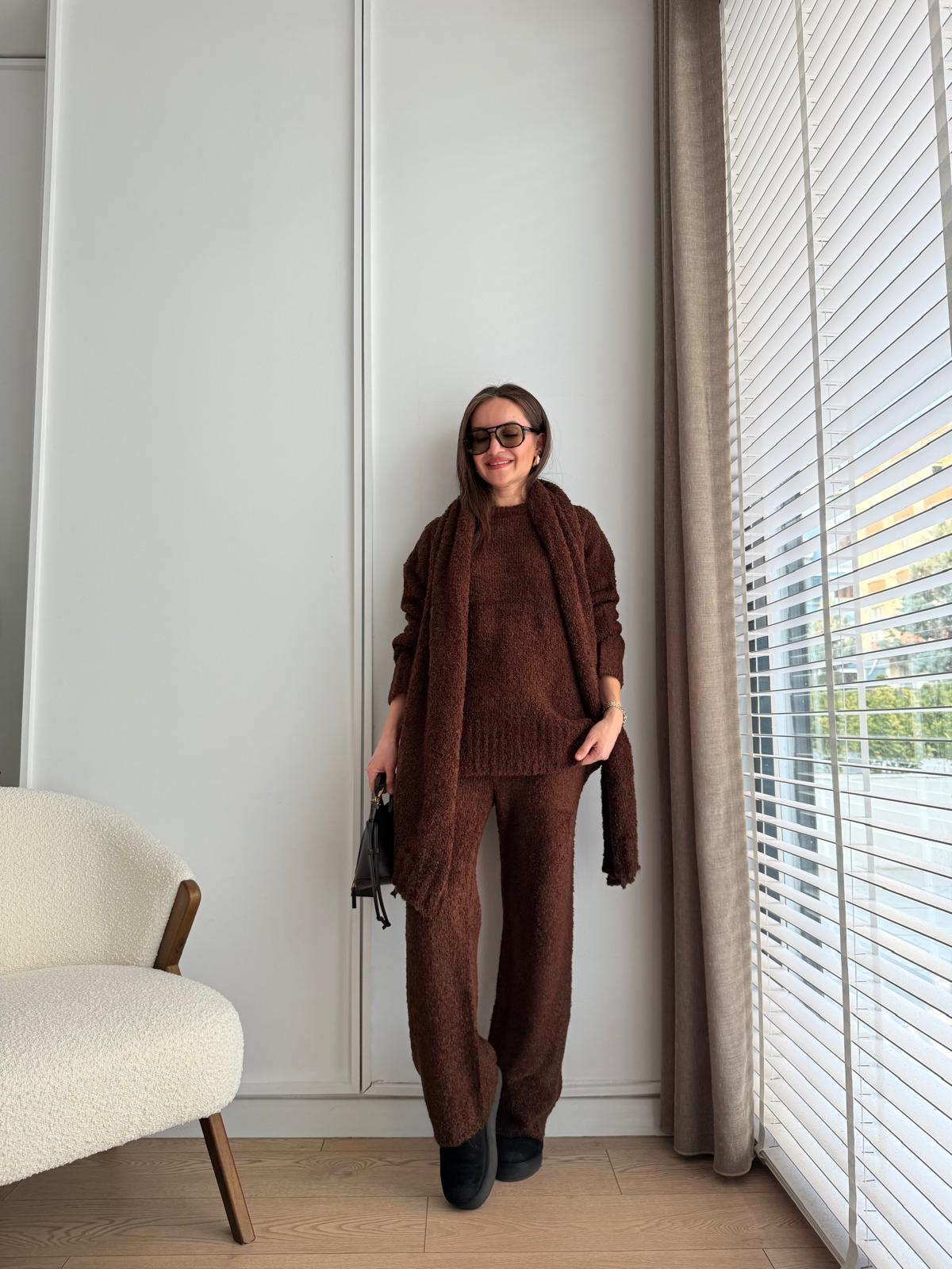 Kahve rengi Yumoş Triko Üçlü Takım 5083