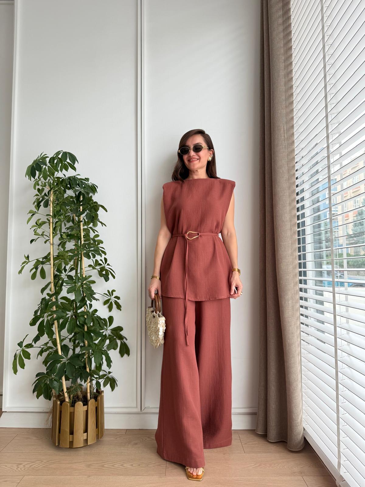 Kiremit Vatkalı Bluz Geniş Paça Pantolon Takım 8720