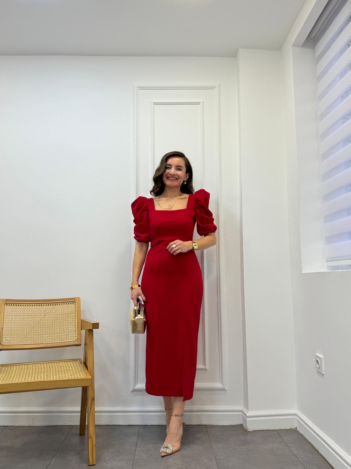 Kırmızı Balon Kol Sırt Dekolteli Elbise 4401