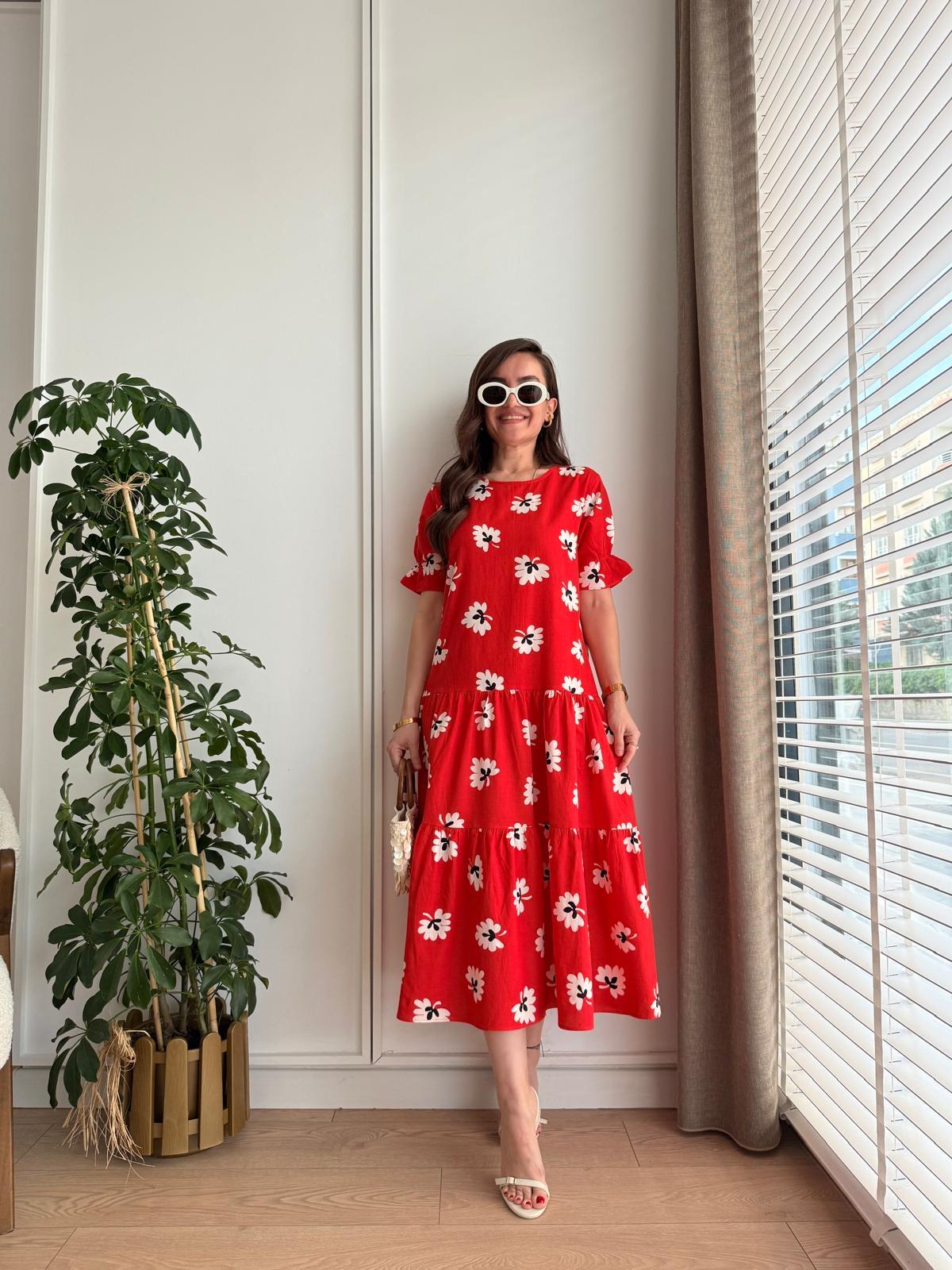 Kırmızı Desenli Eteği Volanlı Elbise 24988